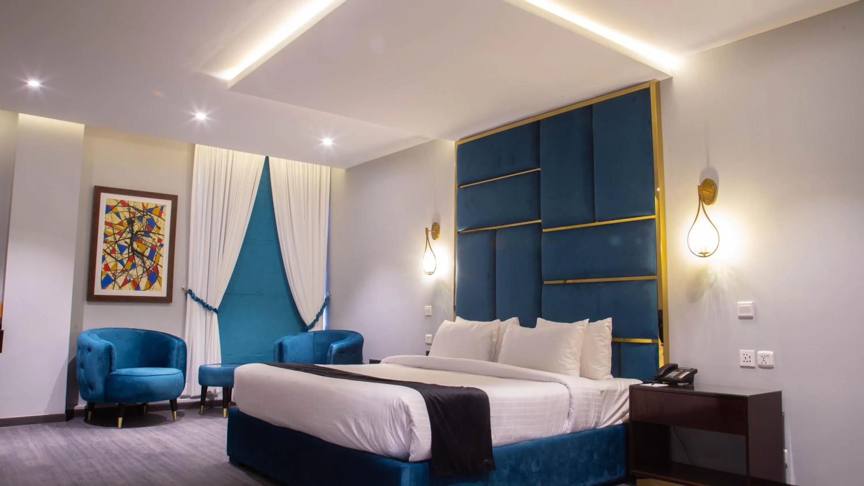 Deluxe Room in The Orchard Hotel Lahore