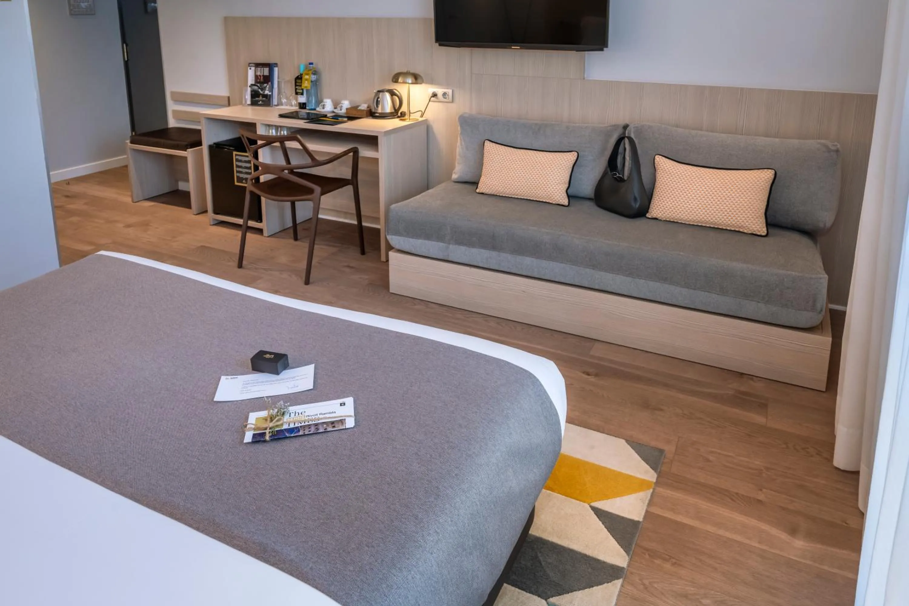 Deluxe Double or Twin Room in Hotel SERHS Rivoli Rambla