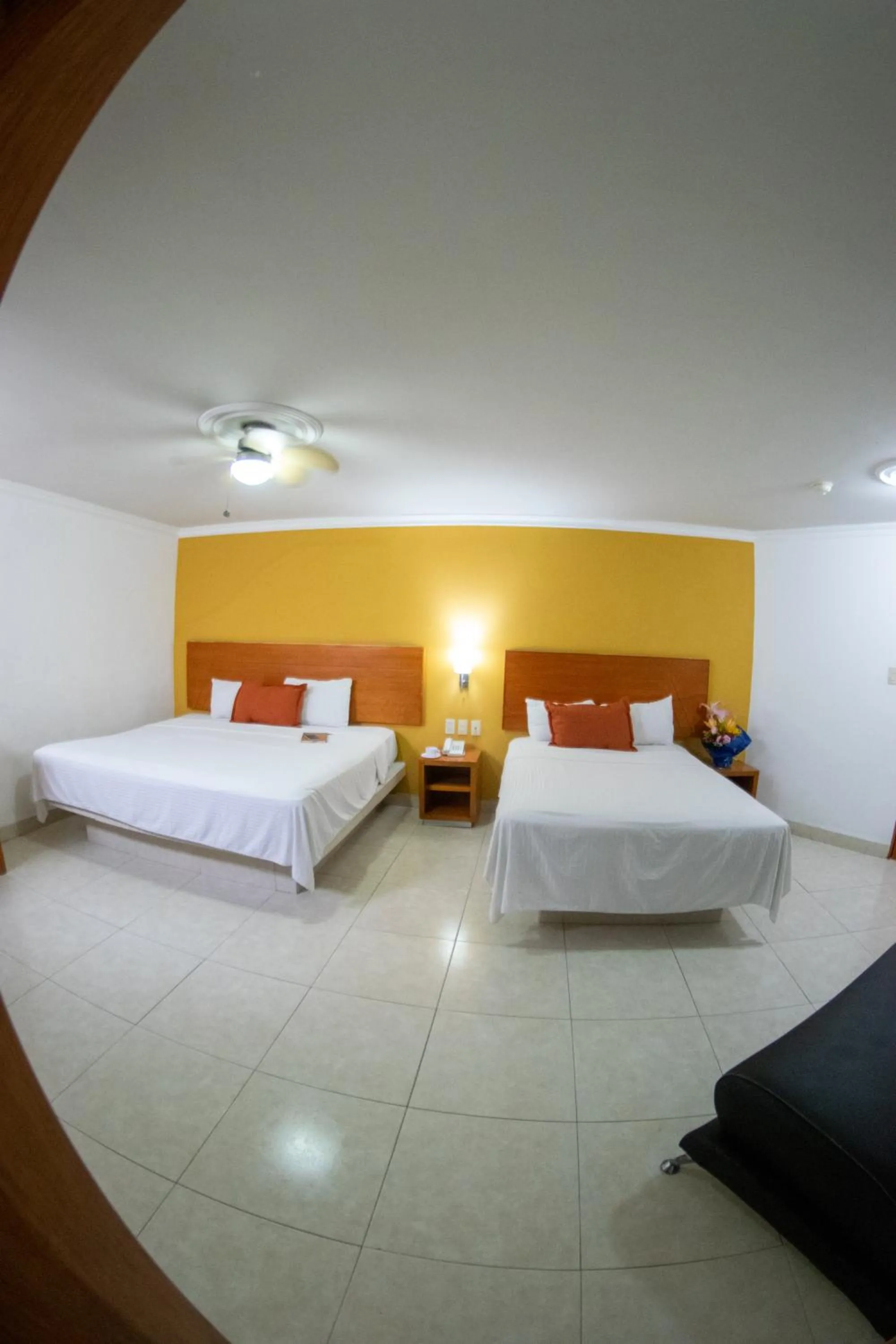 Exclusive Suite in Hotel River Poliforum