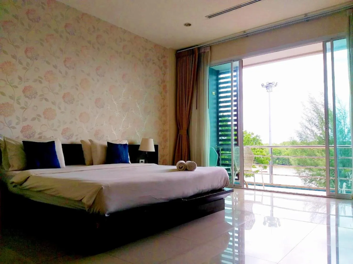 Deluxe Double Room in Krabi River View Hotel