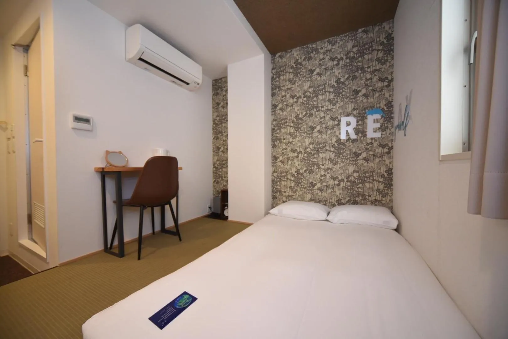 Economy Double Room in HOTEL WAN OSAKA EBISU