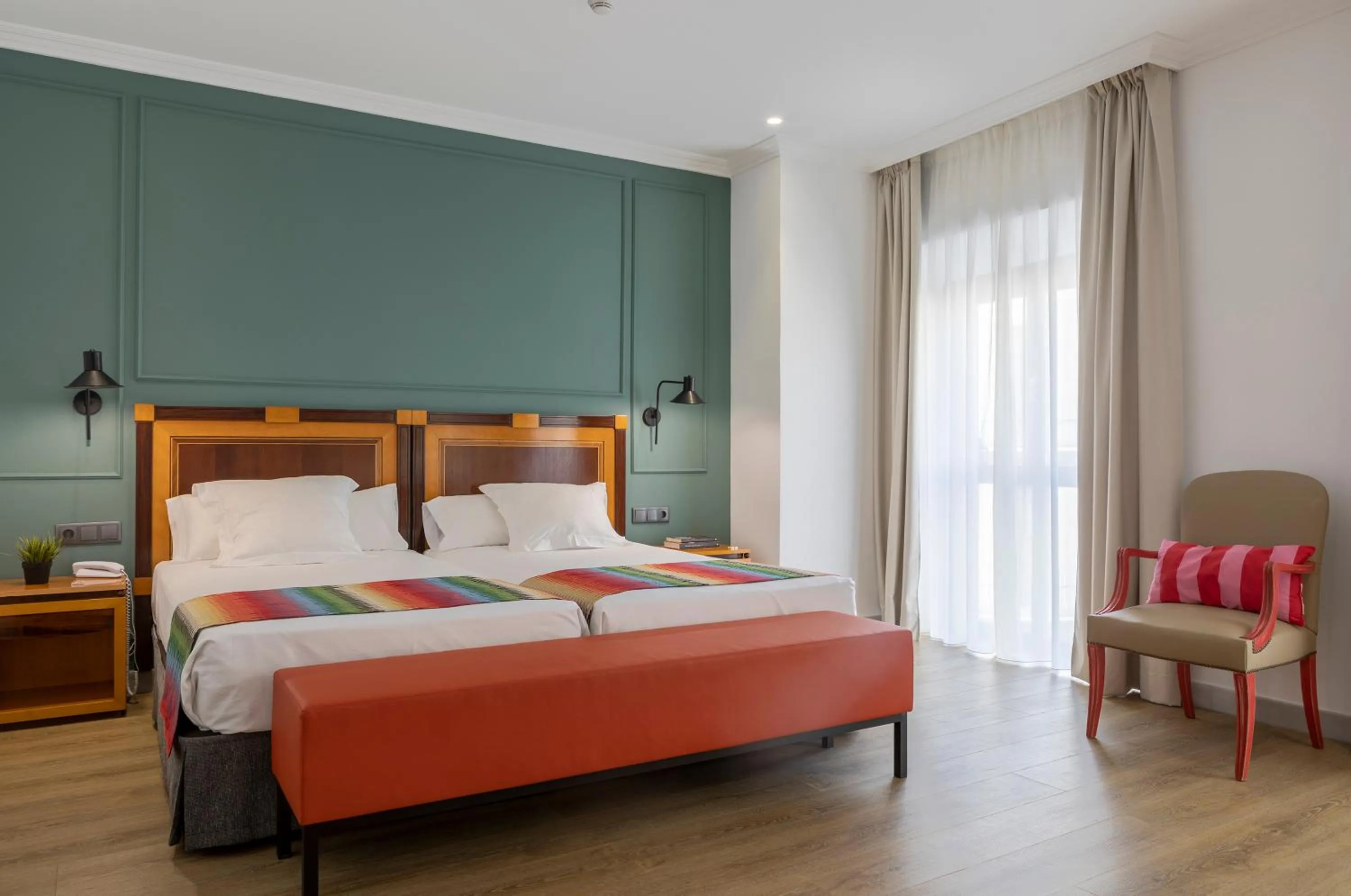 Quadruple Room (2 Adults + 2 Children) in Hotel Don Curro