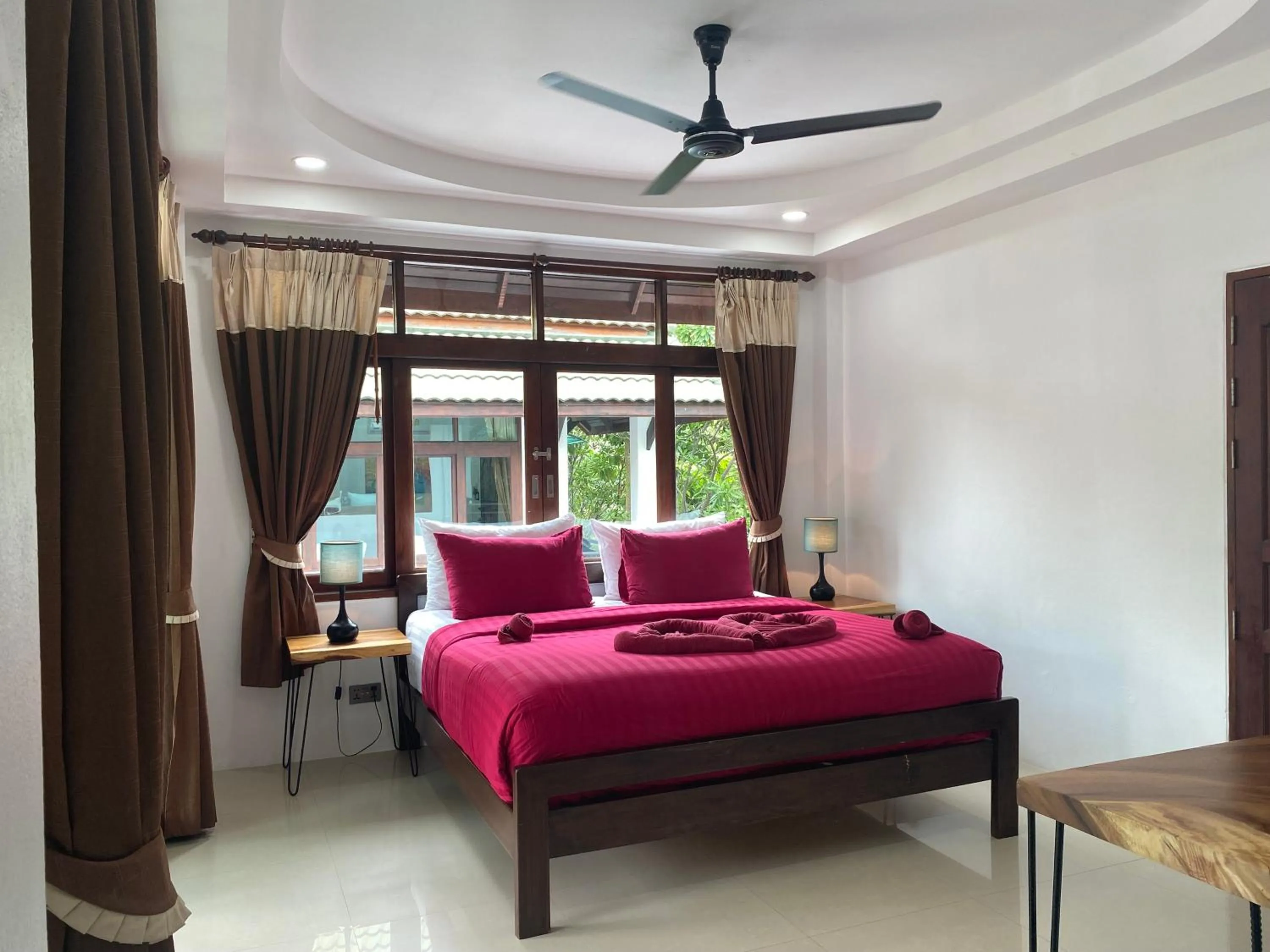 Superior Double Room in Amara Beach Resort Koh Phangan
