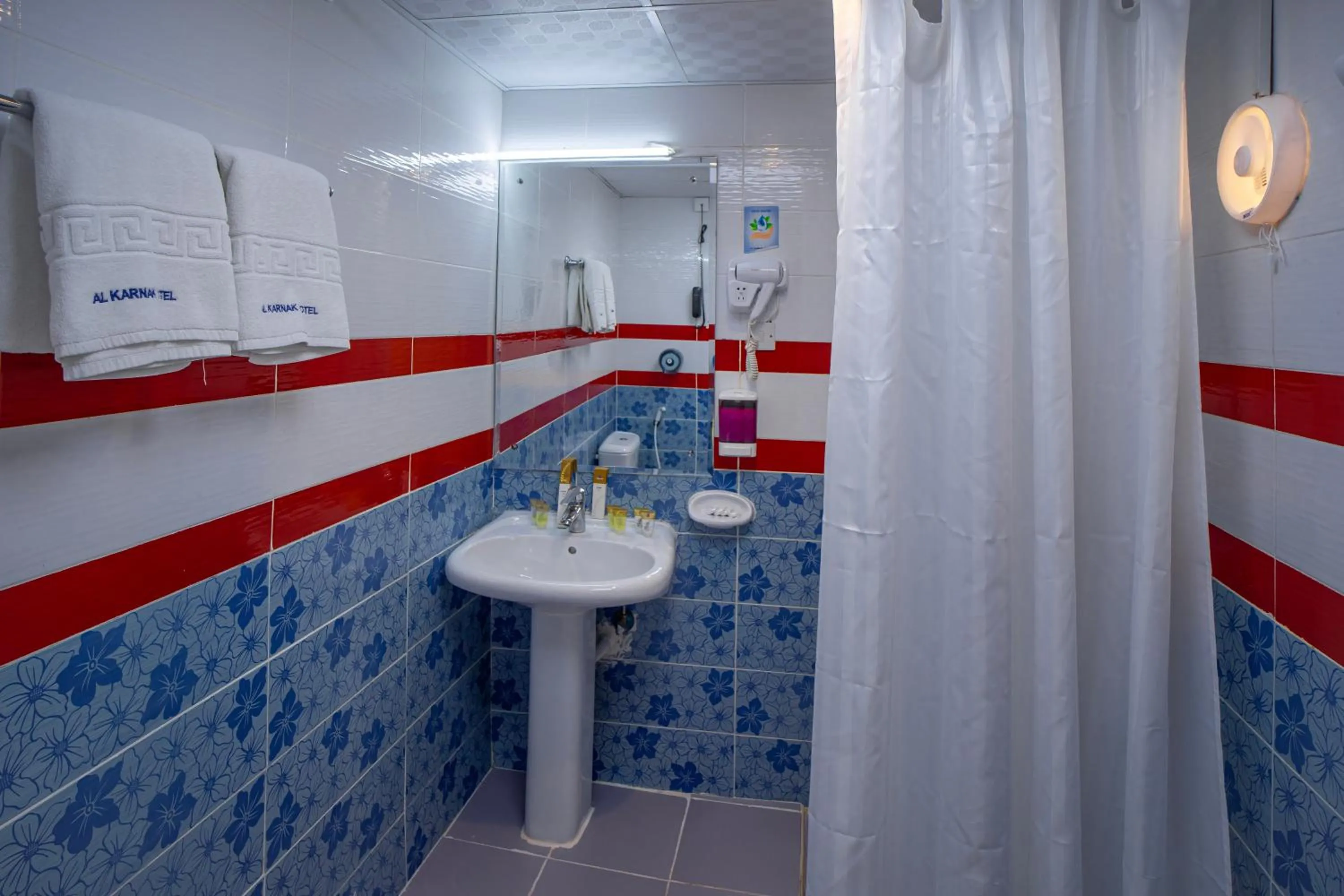 Twin Room in AL KARNAK HOTEL - BRANCH