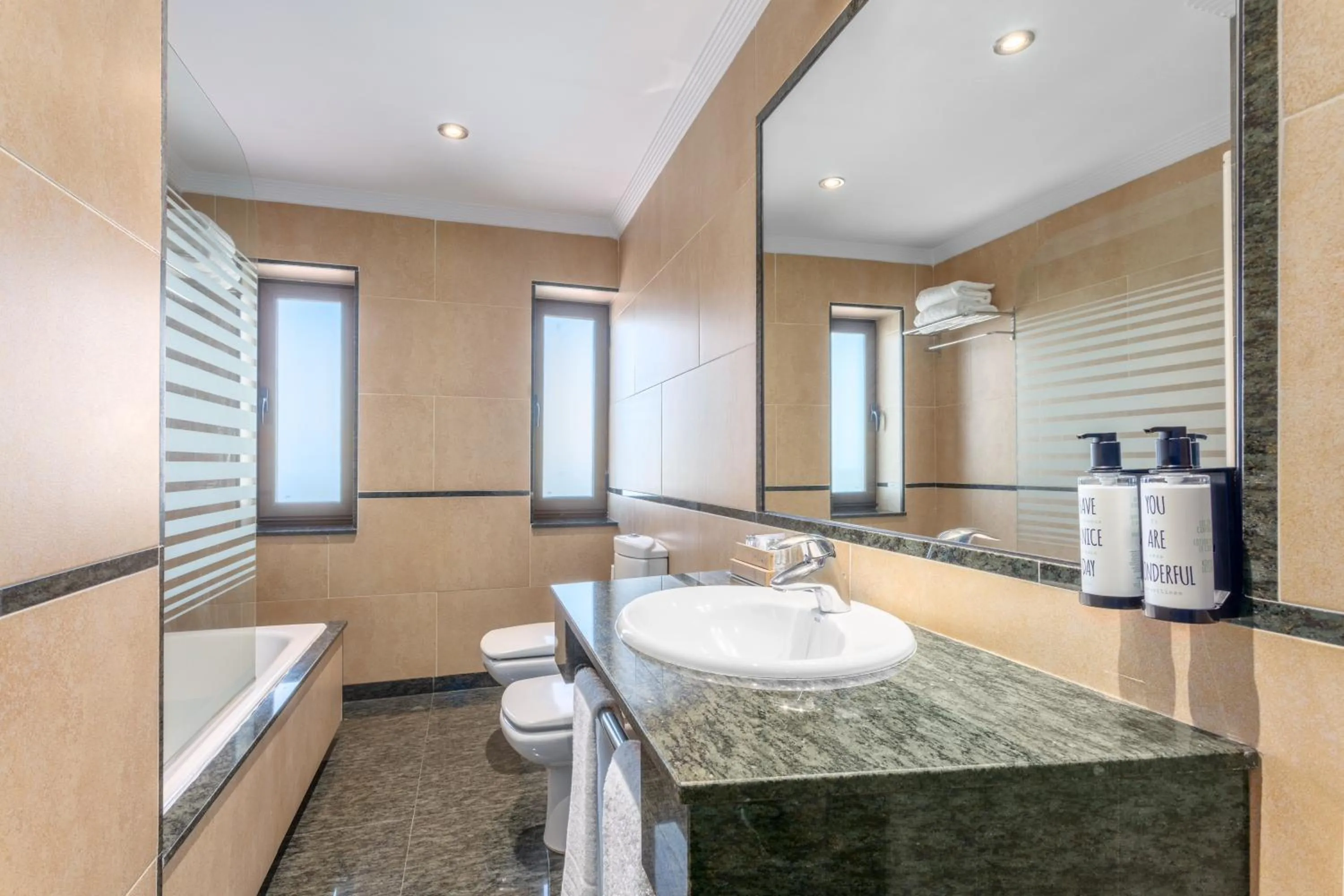 Double or Twin Room in Crisol Regio