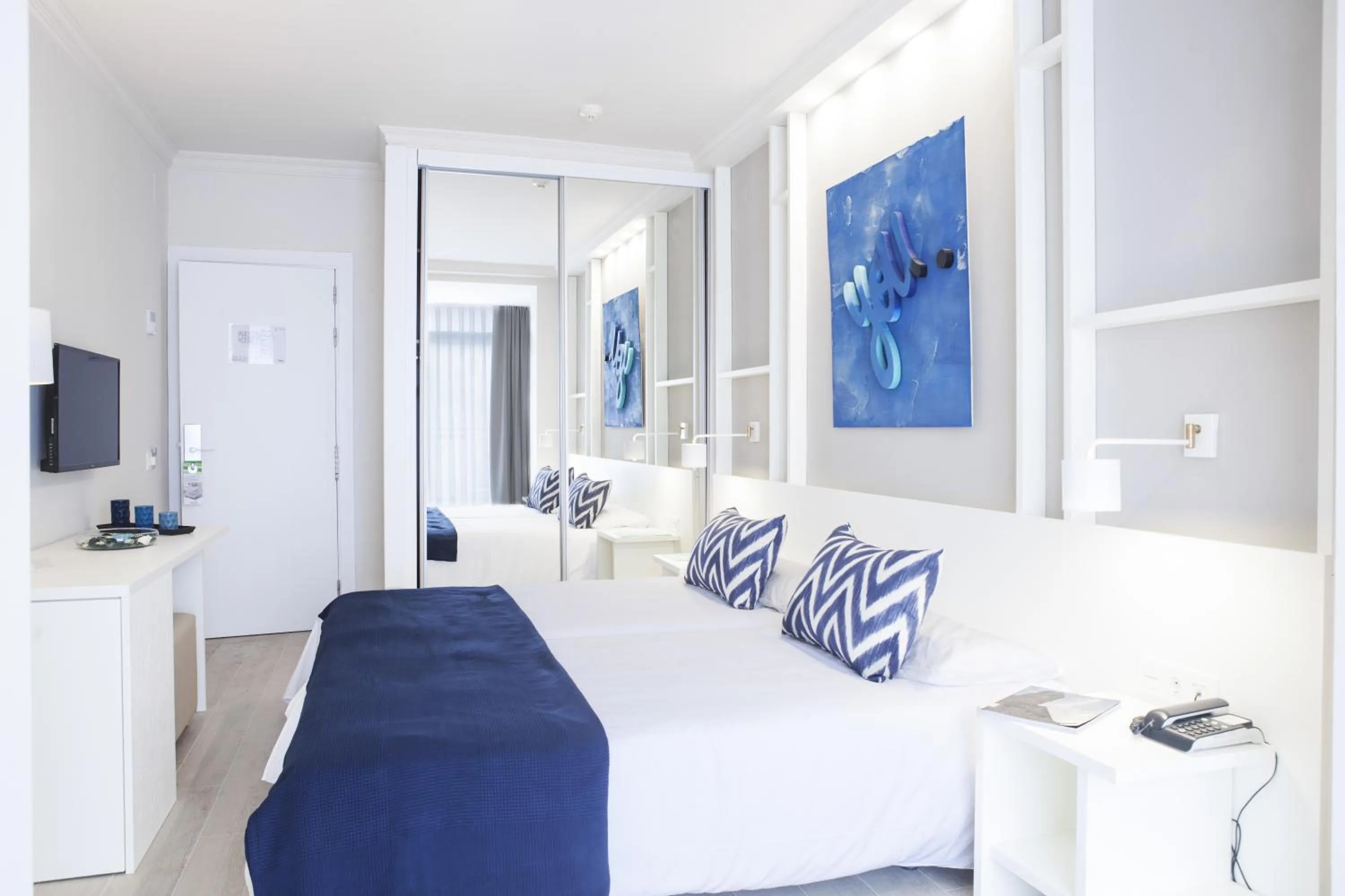 Double or Twin Room with Pool View in Ibersol Antemare - Adults Only