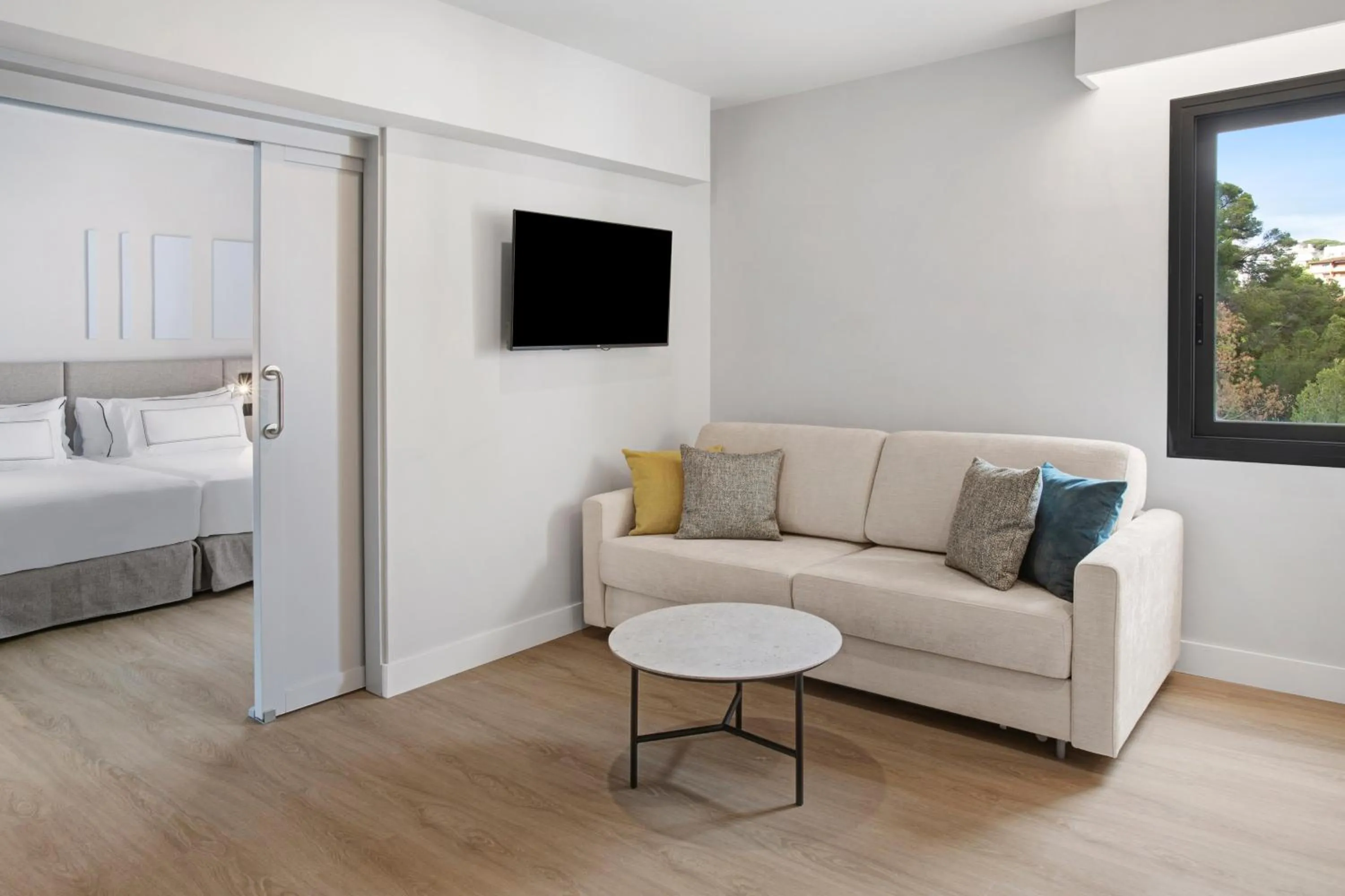 Family Melia Guestroom in Meliá Lloret de Mar