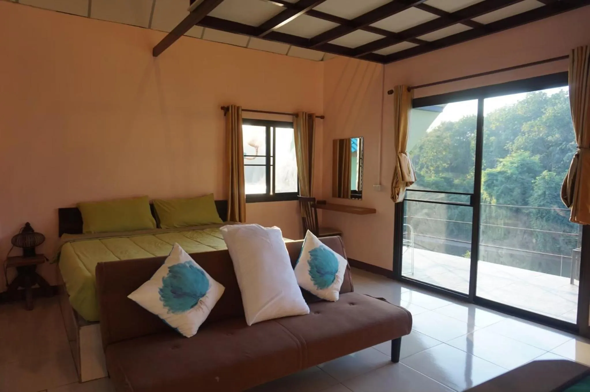 Quadruple Room with Balcony in Kwainoy Riverpark