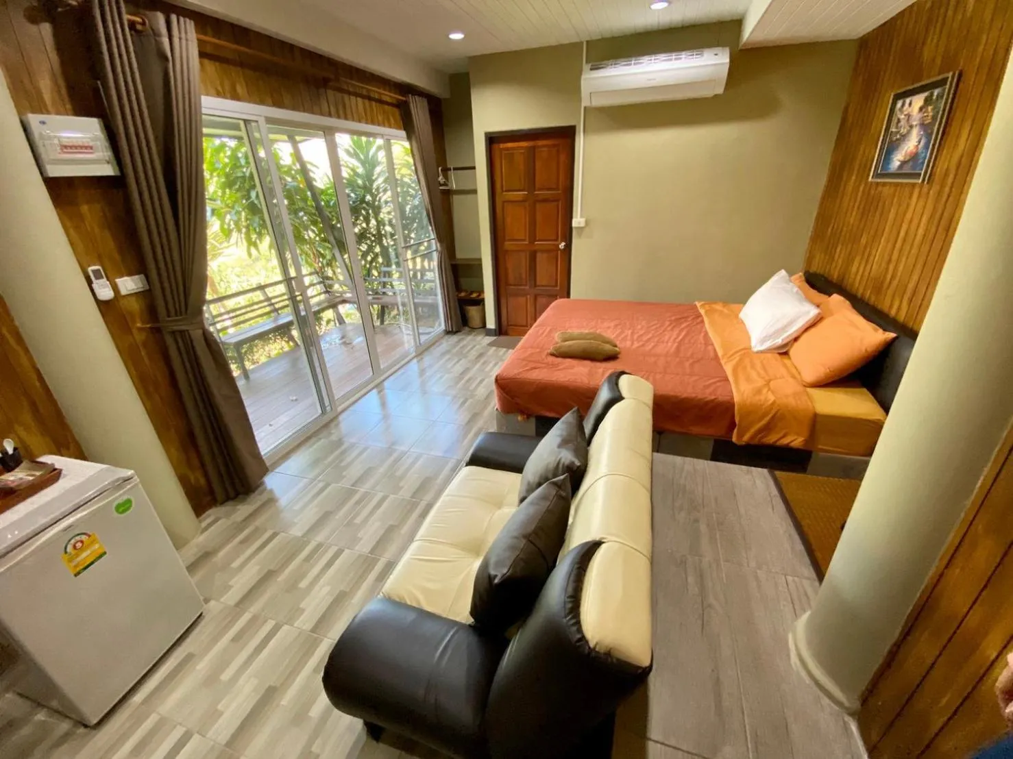 King Room with Lake View in Kwainoy Riverpark