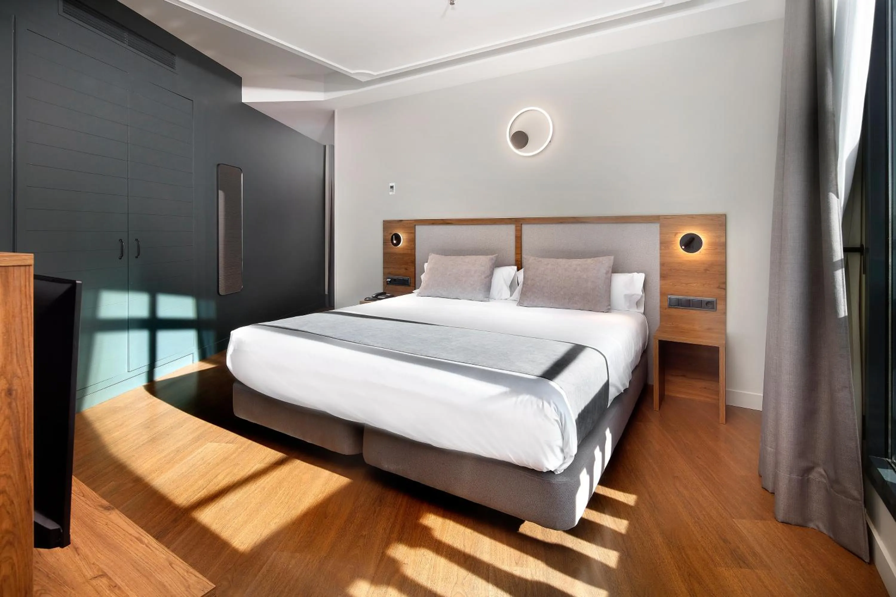 Superior King Room in Wilson Boutique Hotel