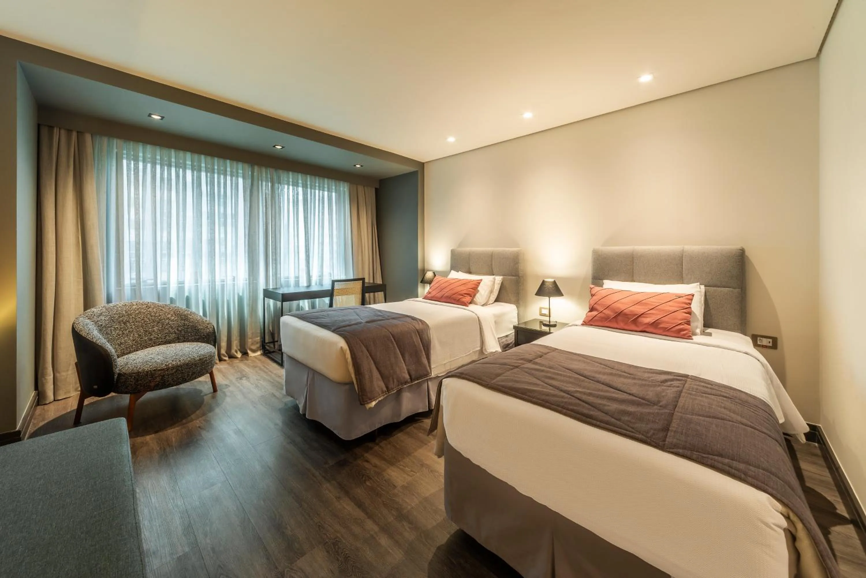 Twin Deluxe Room  - single occupancy in Laghetto Stilo São Paulo