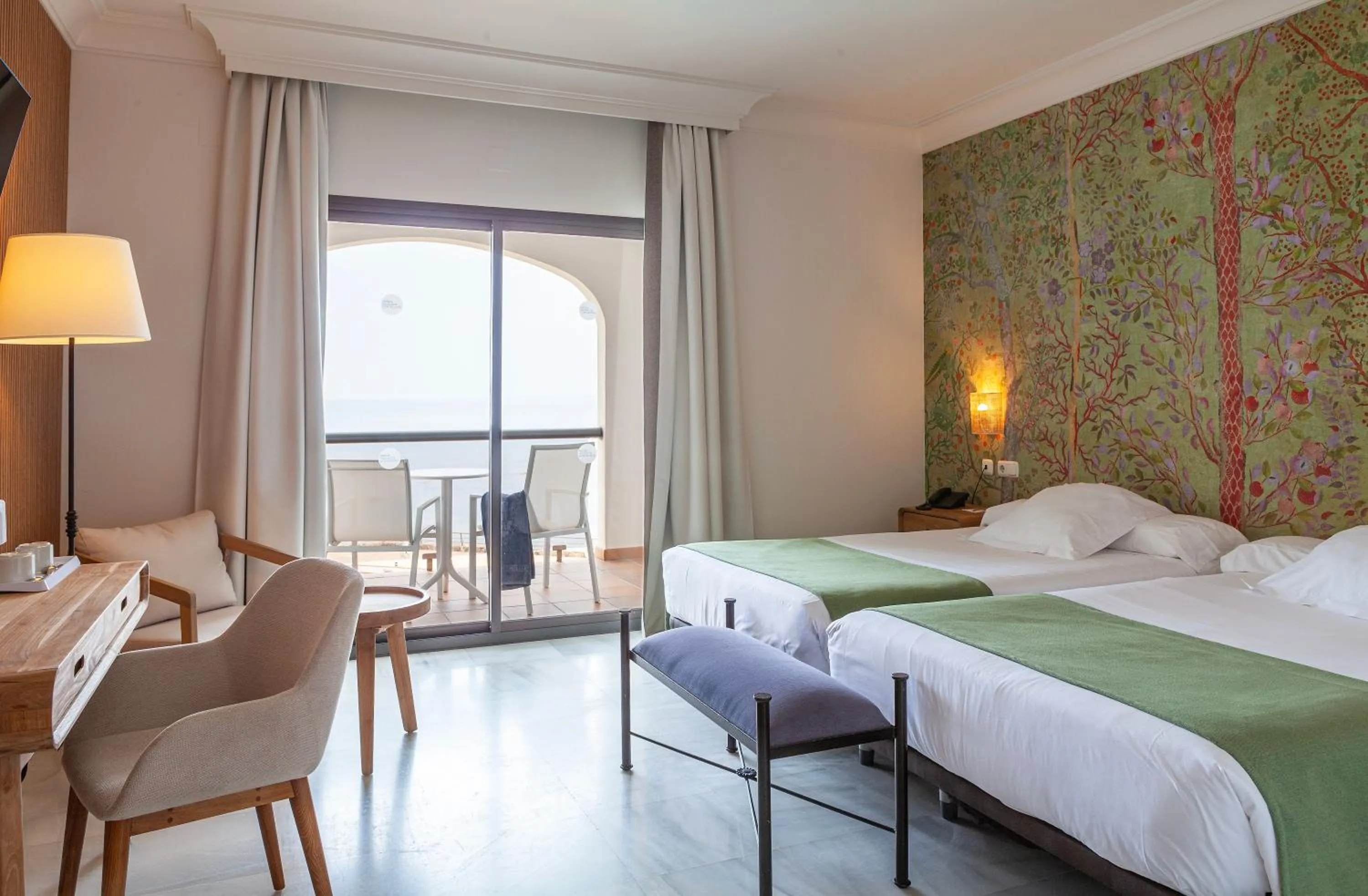 Twin Room with Sea View in Hotel Duque de Najera