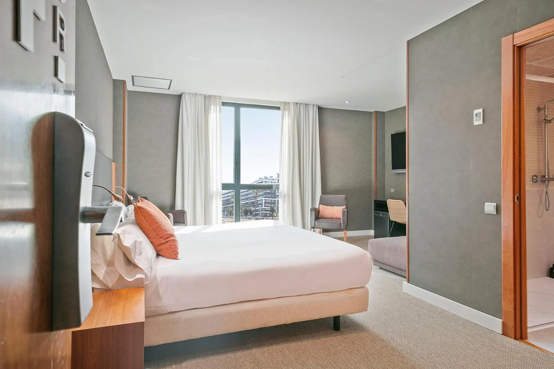 Junior Suite - single occupancy in Acta Sant Just