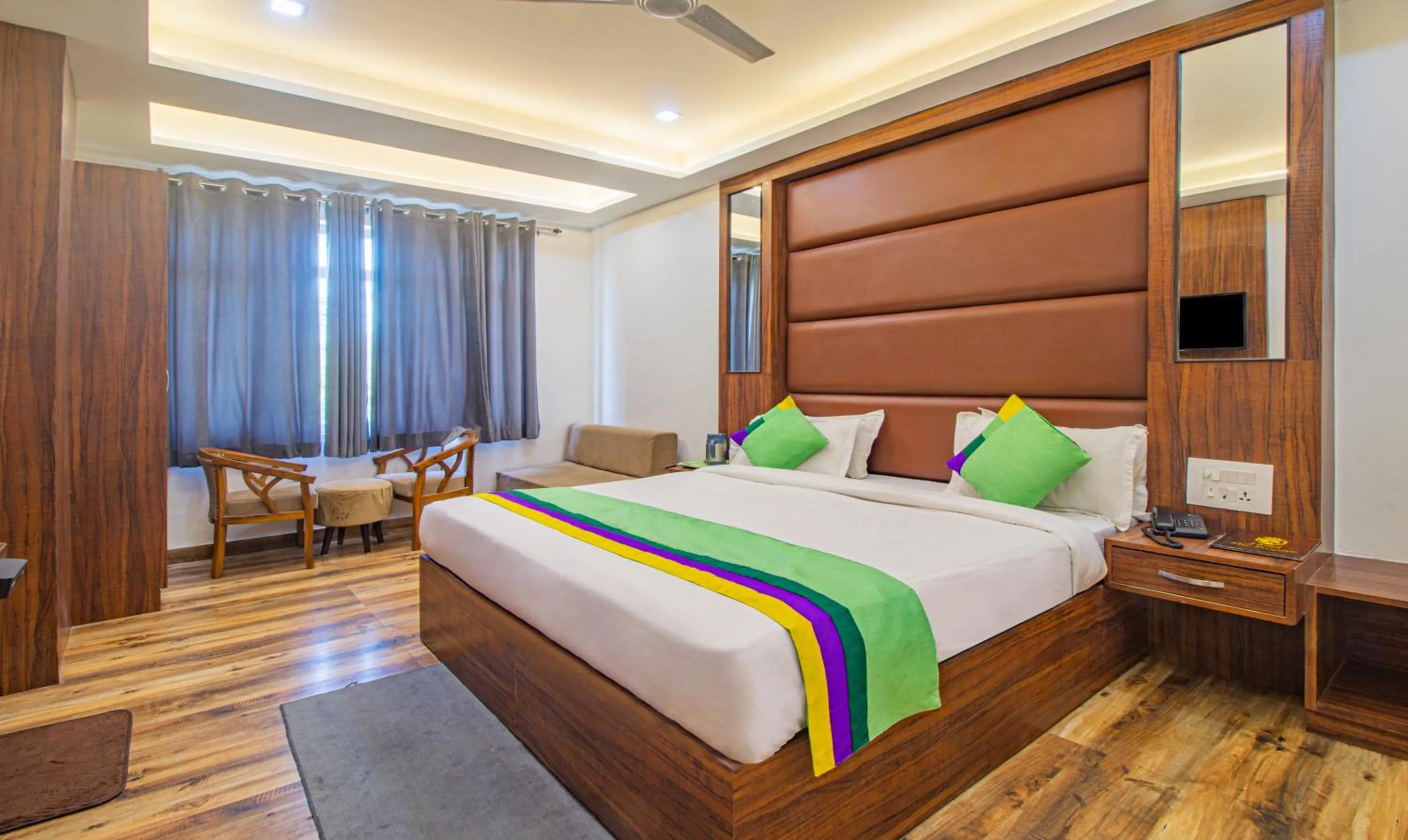 Treebo The Empire Near Taj Mahal Agra