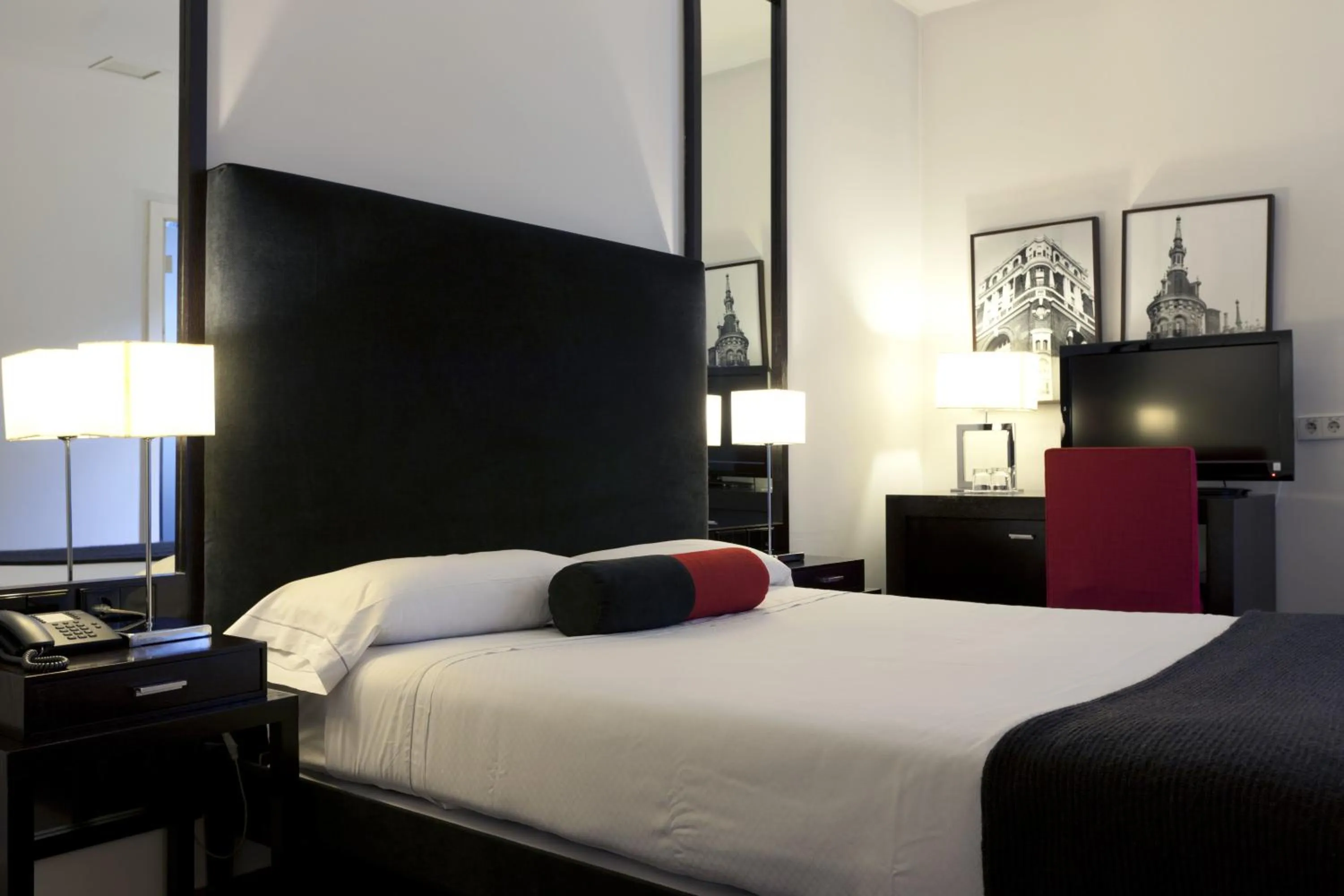 Double single use in Quatro Puerta del Sol