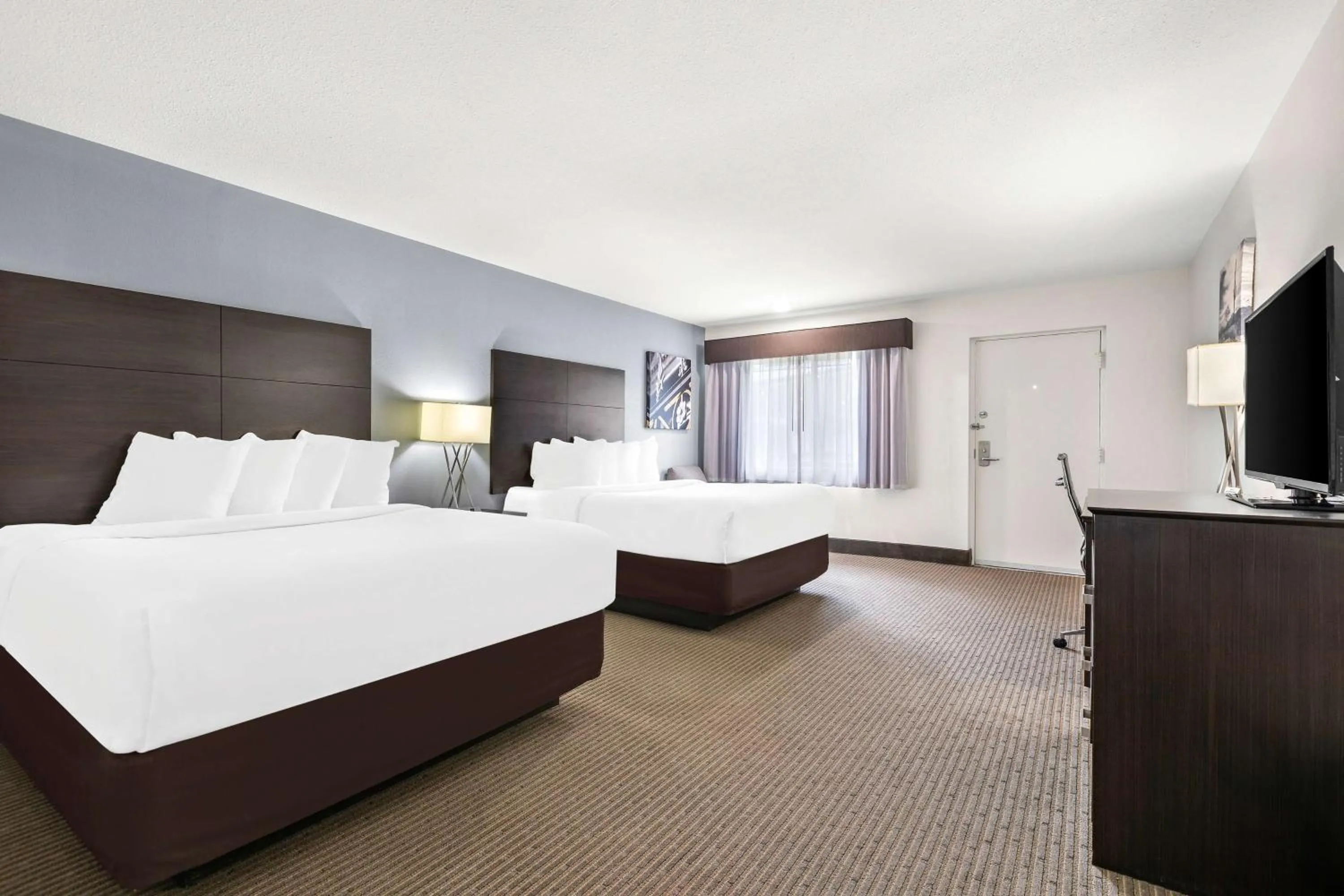 Queen Suite with Two Queen Beds in Best Western Downtown Casper Hotel