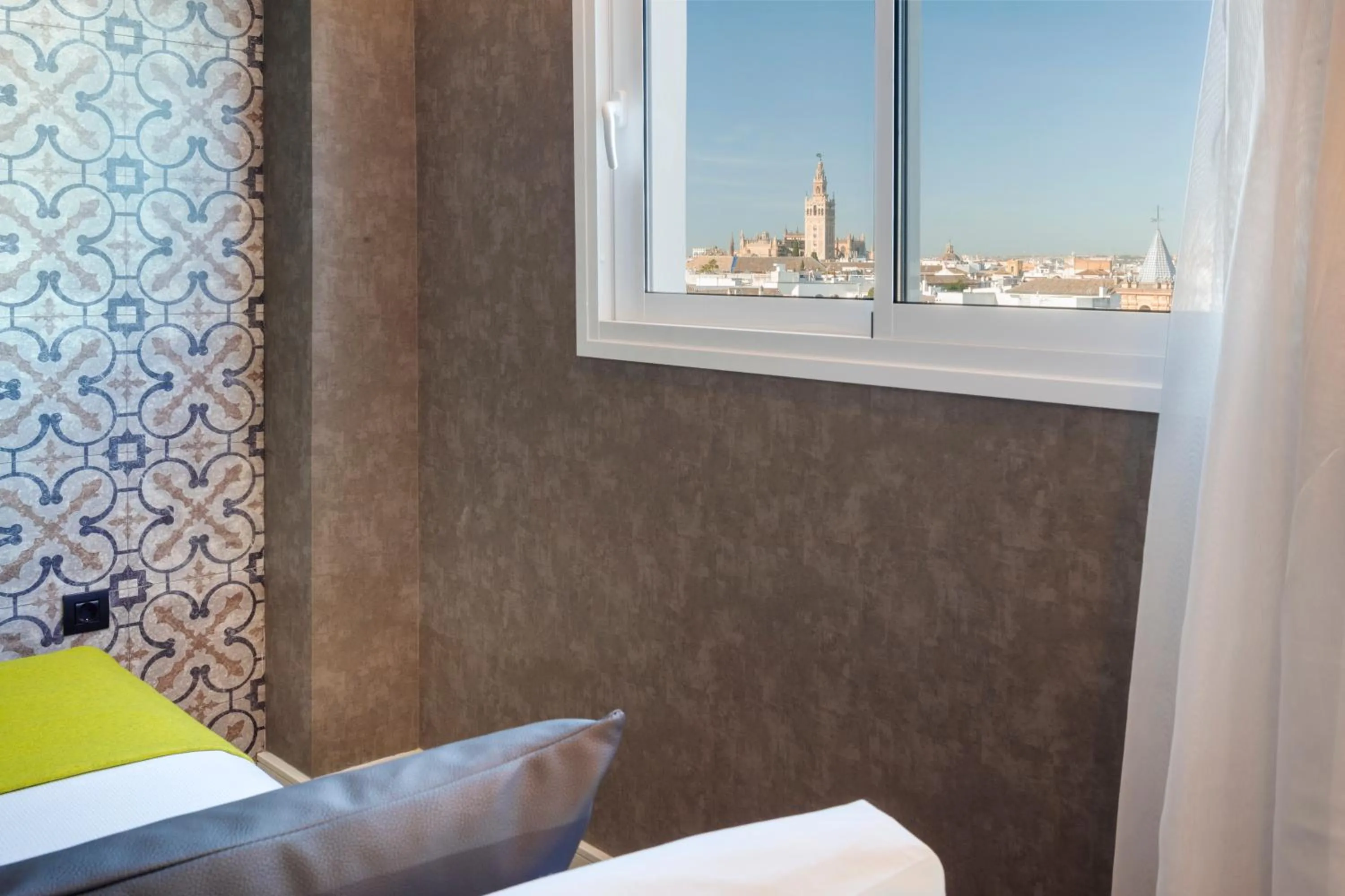 Premium Room with View in Catalonia Giralda