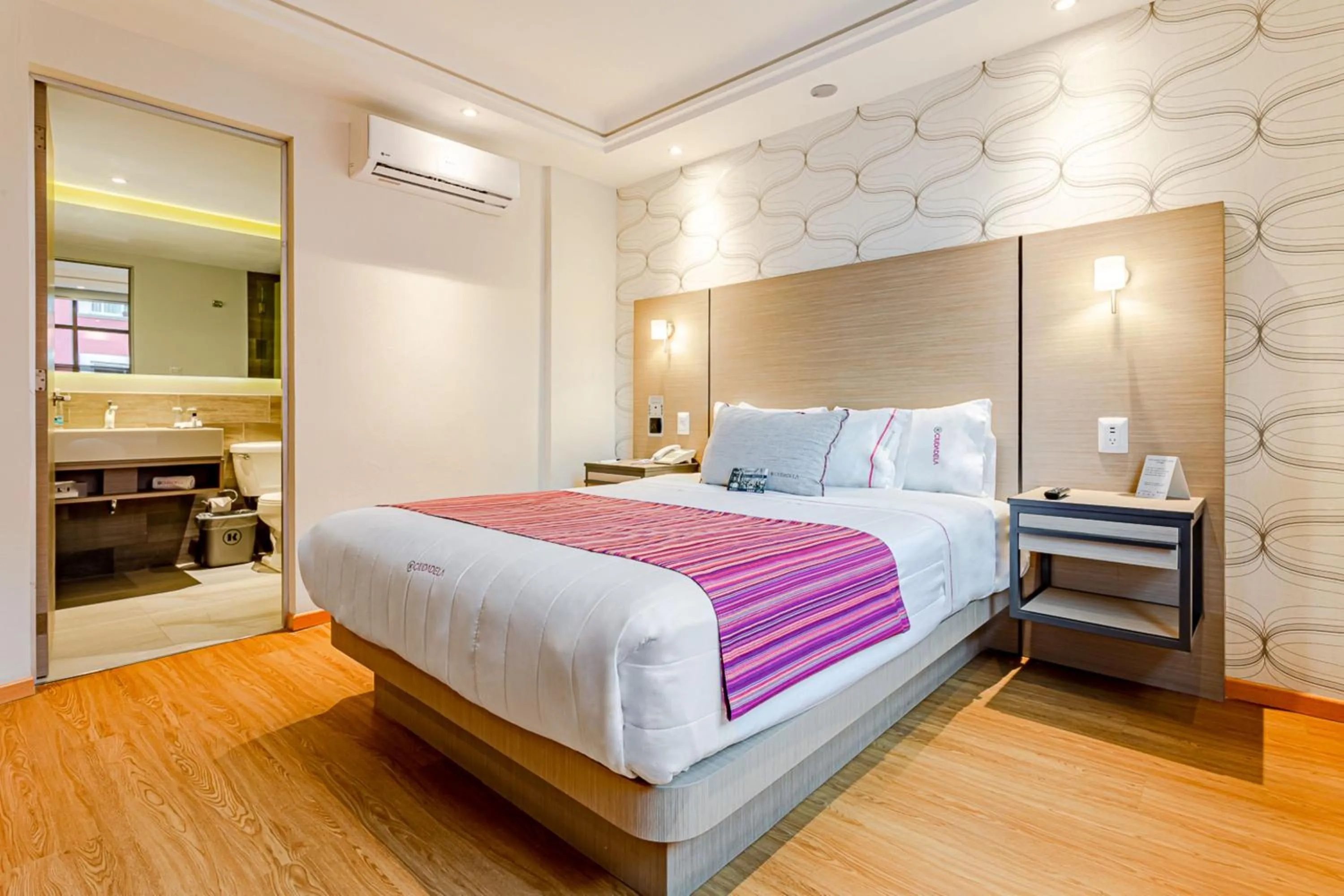 Standard Queen Room in KALI Ciudadela Mexico City