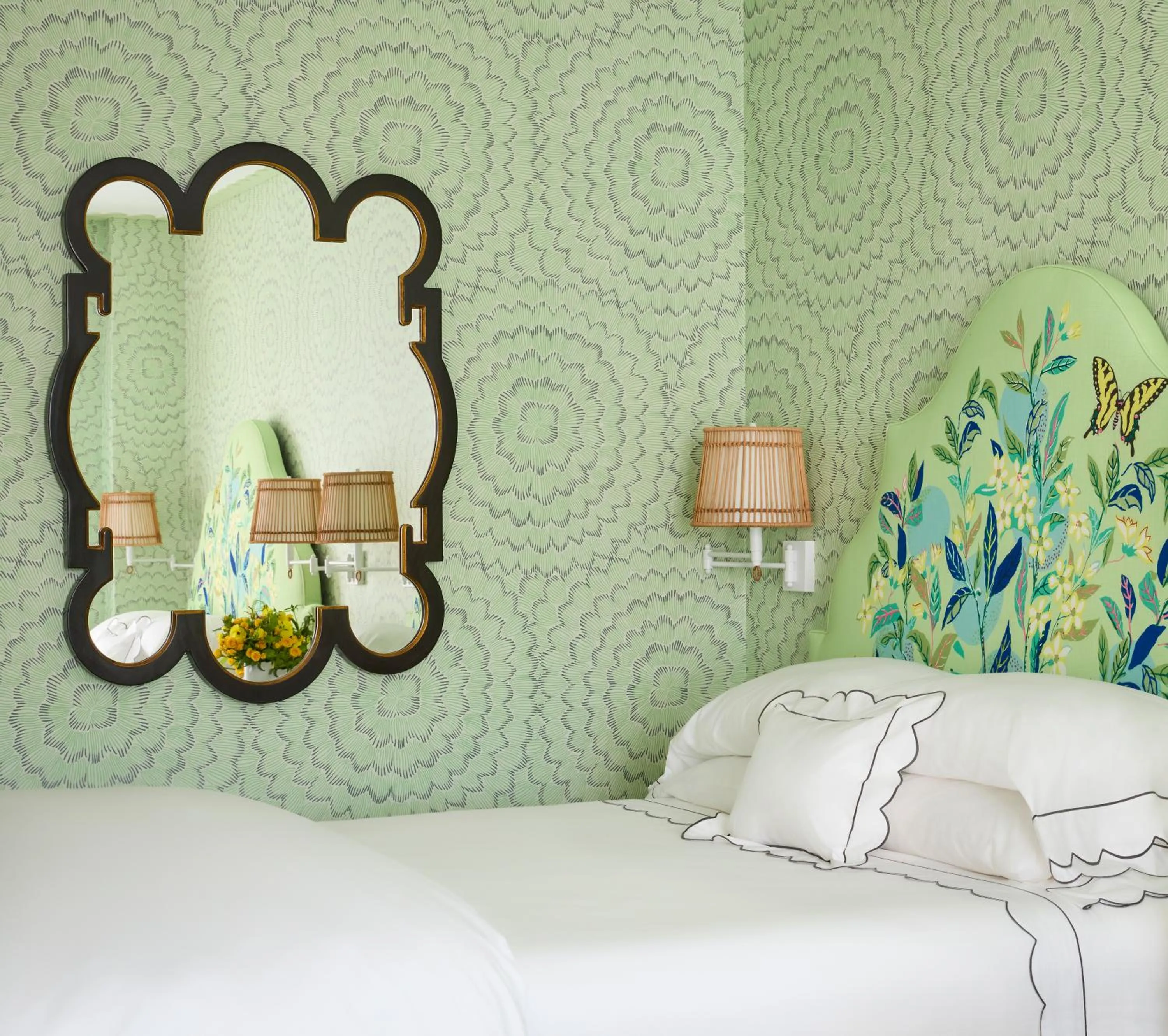 Standard Double Room with Two Double Beds in The Colony Hotel