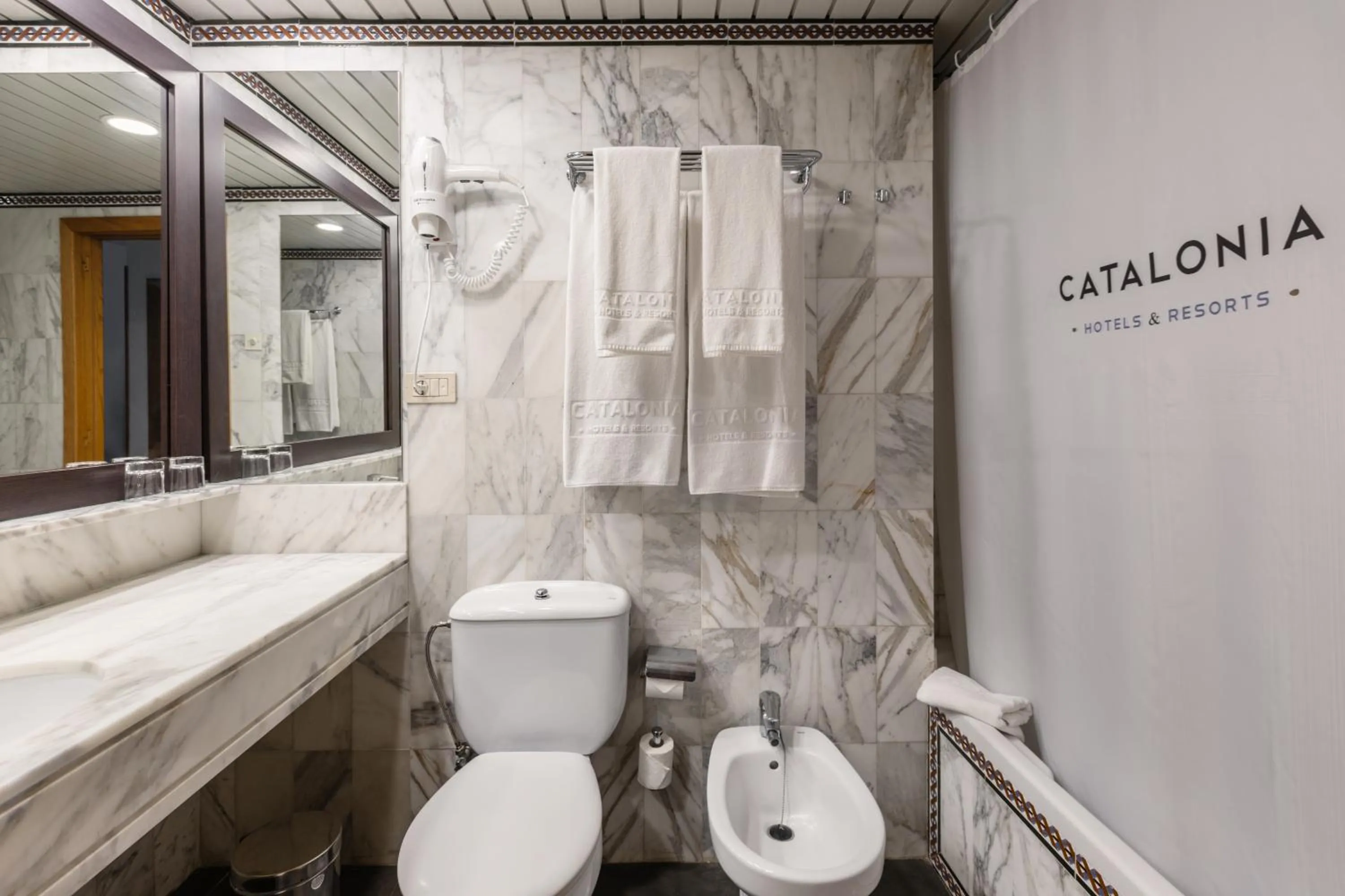 Double or Twin Room with Balcony - single occupancy in Catalonia Las Vegas - Adults Only