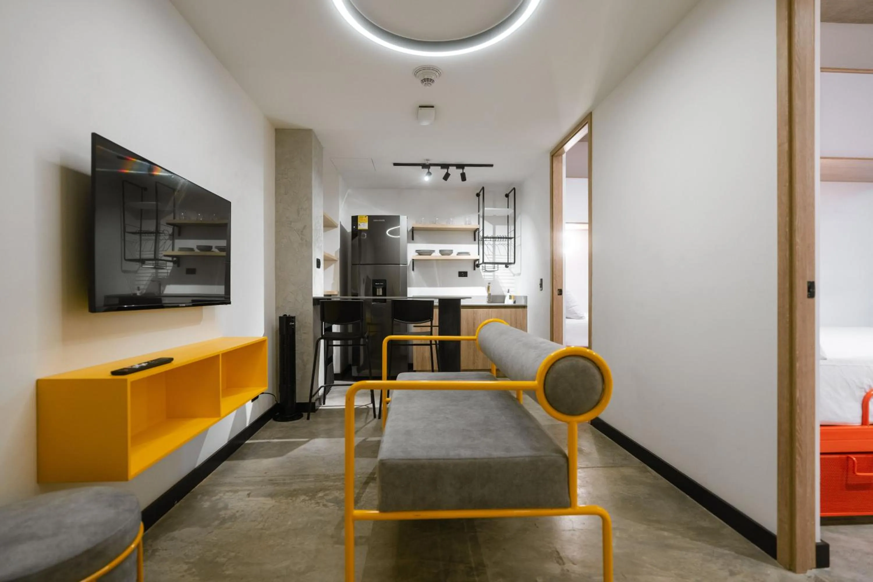 Deluxe Apartment in Indie Universe Creative Hotel