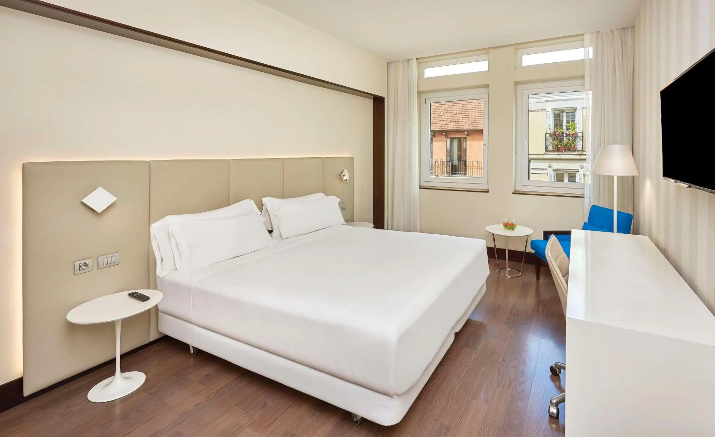 Standard Double or Twin Room in NH Madrid Lagasca