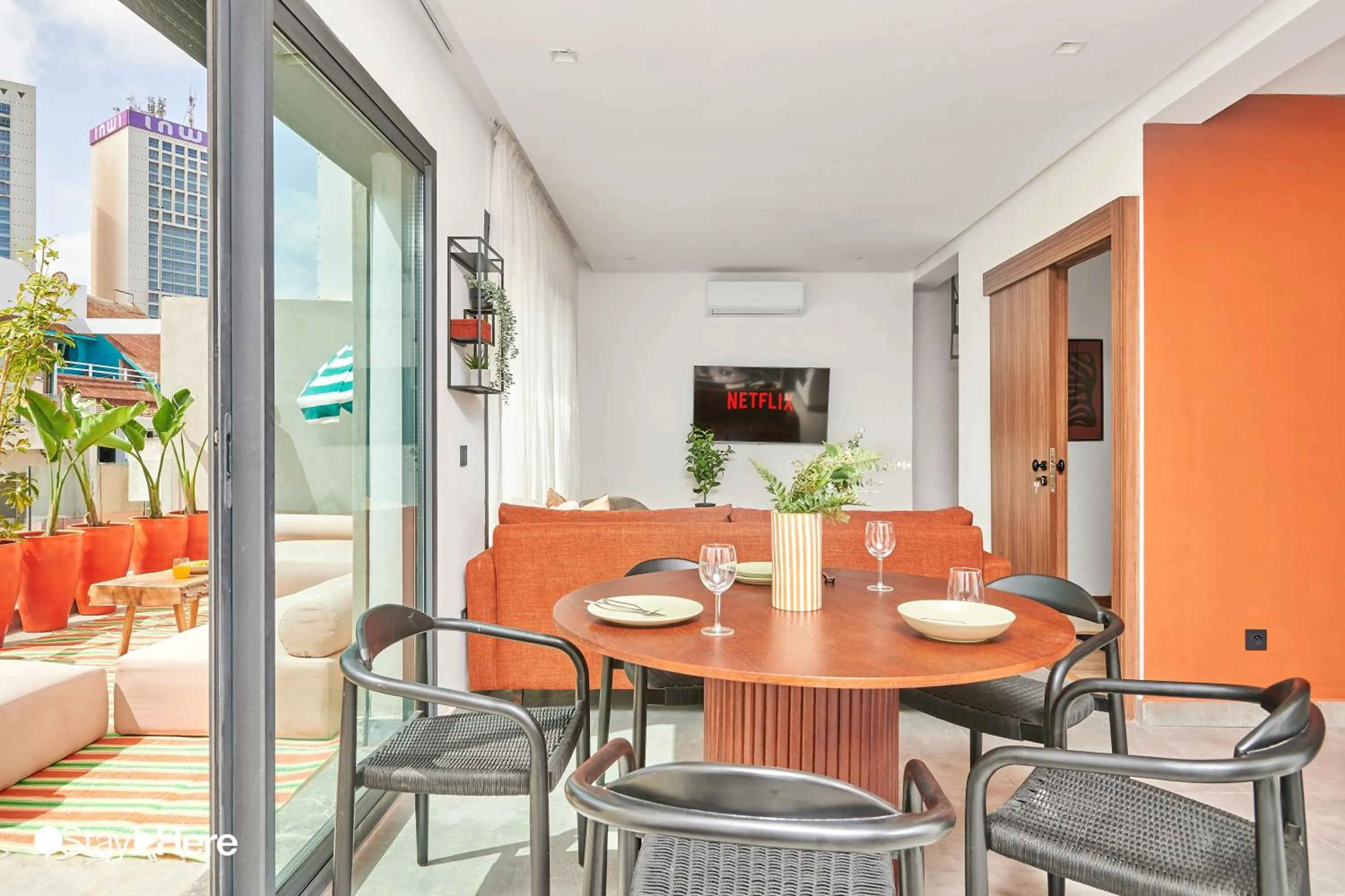 Two-Bedroom Apartment in Stayhere Casablanca - Gauthier 2 - Contemporary Residence
