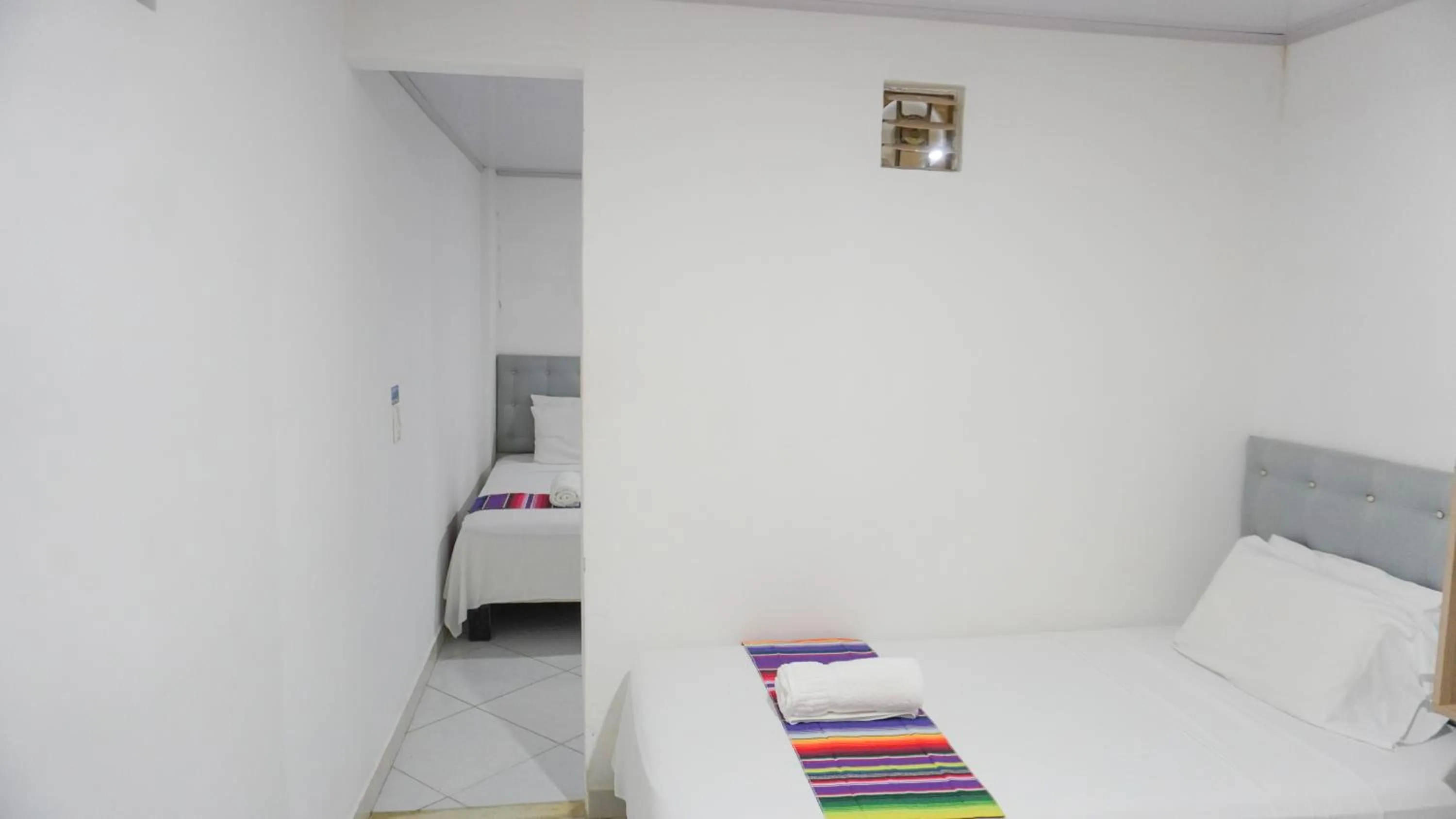 Economy Quadruple Room in Hotel Playa Divina