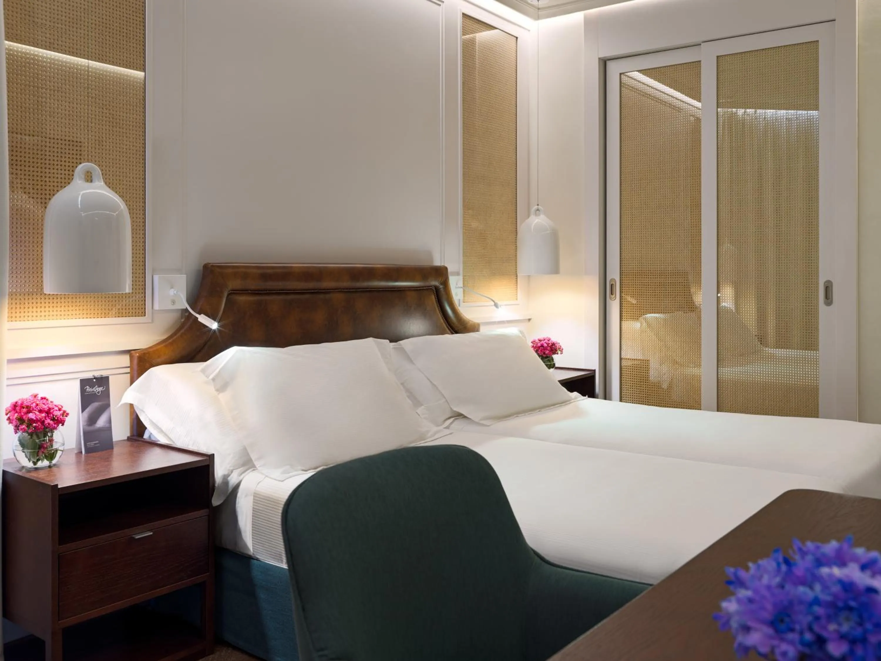 Privilege Twin Room (2 Adults) in H10 Conquistador