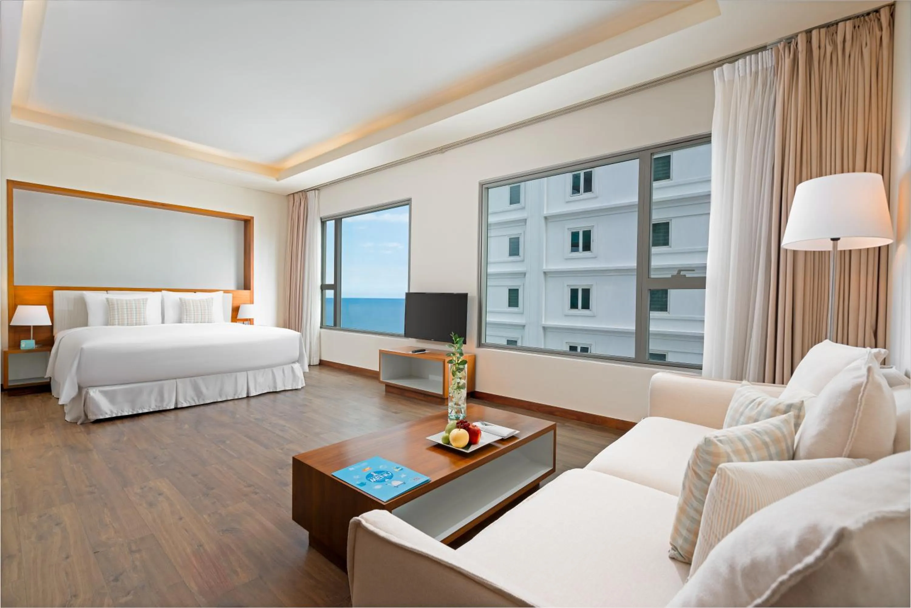 Special Offer - Studio King with City View in A La Carte Da Nang Beach