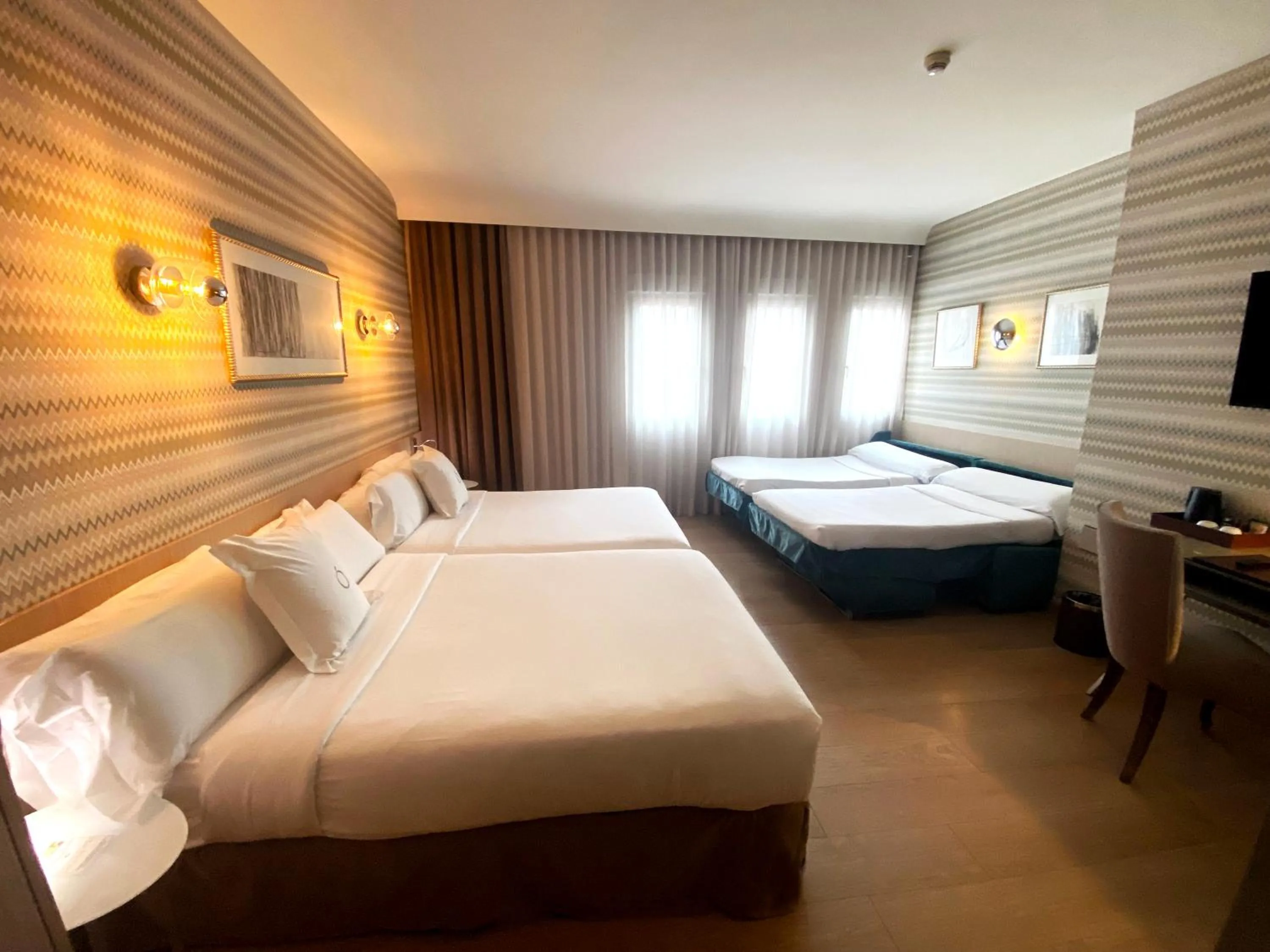 Family Room (4 Adults) in Hotel Opera