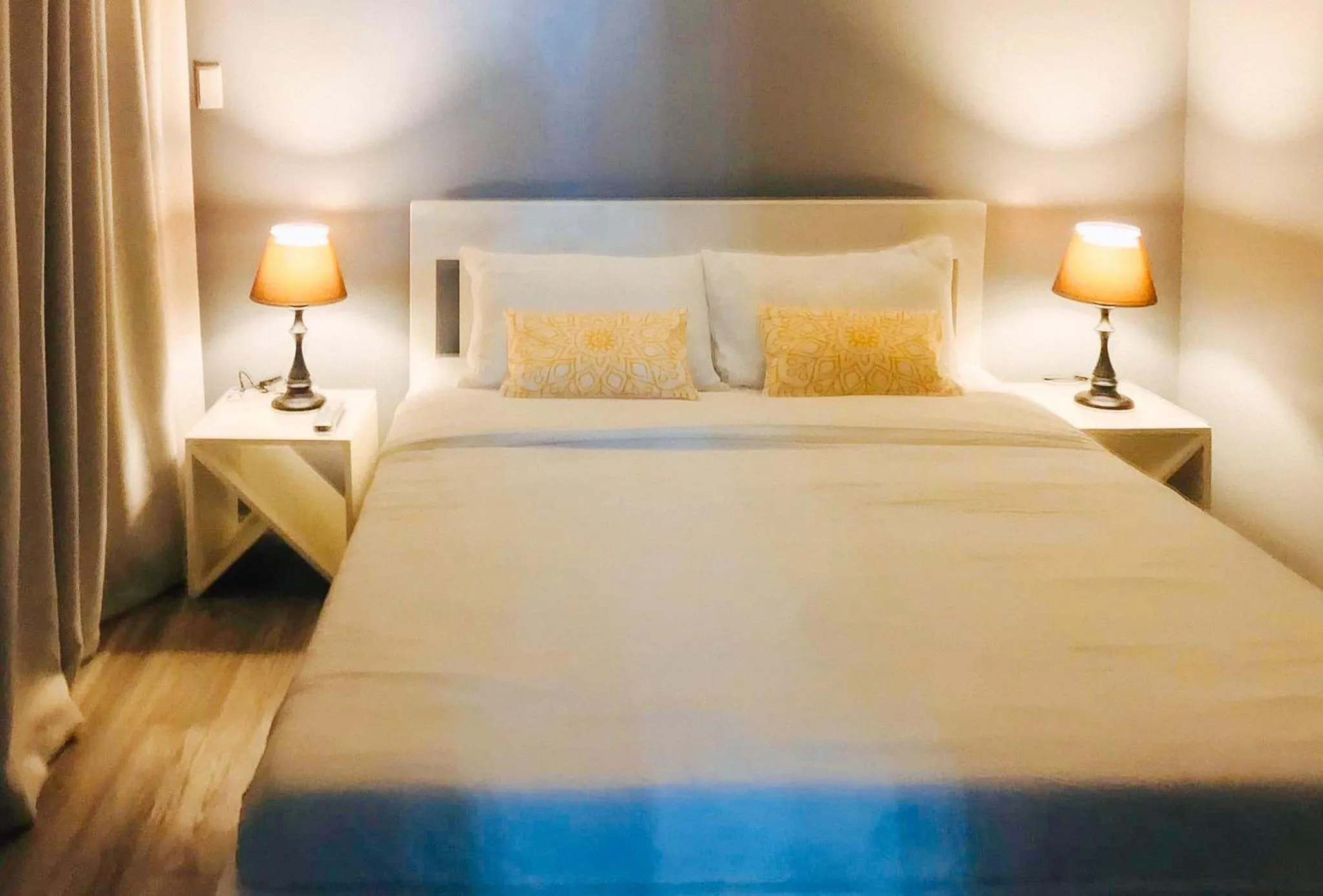 Deluxe Room in Angels Bed and Breakfast Sipalay City by RedDoorz