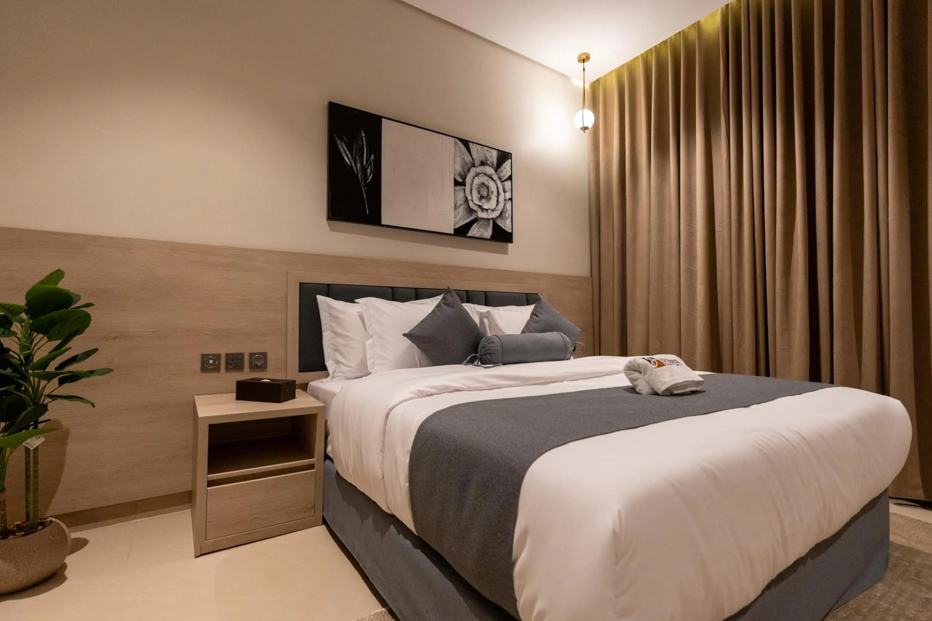 Deluxe King Room in Brzeen Hotel Riyadh