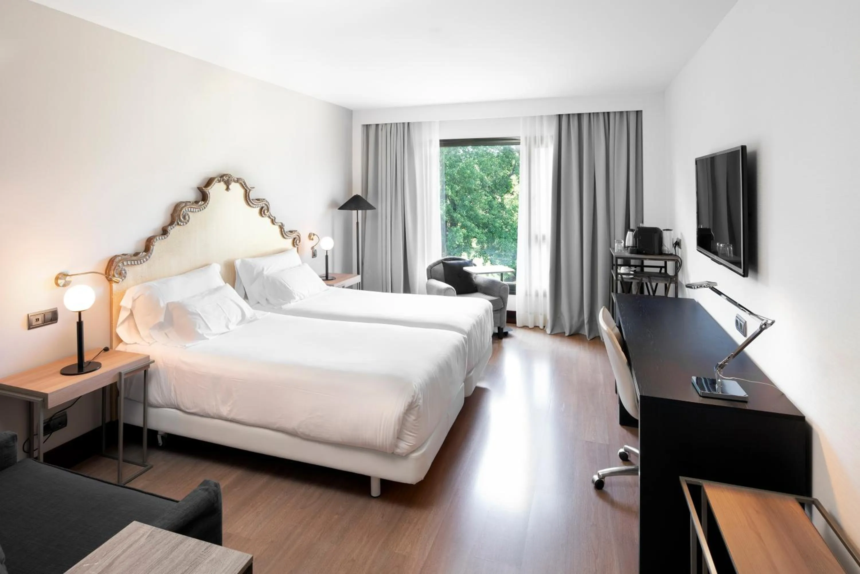 Superior Room in Palacio de Aviles Affiliated By Melia