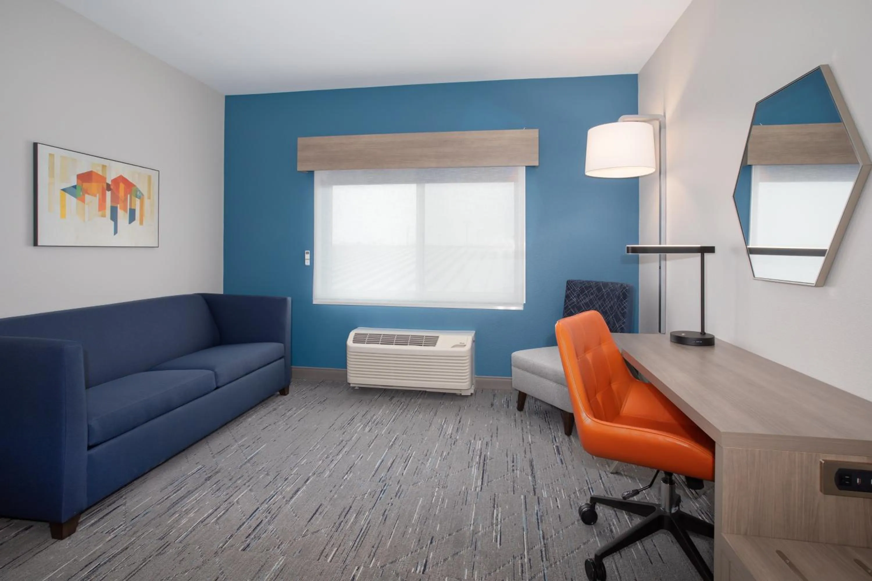 King Suite in Holiday Inn Express & Suites - Meridian - Boise West by IHG