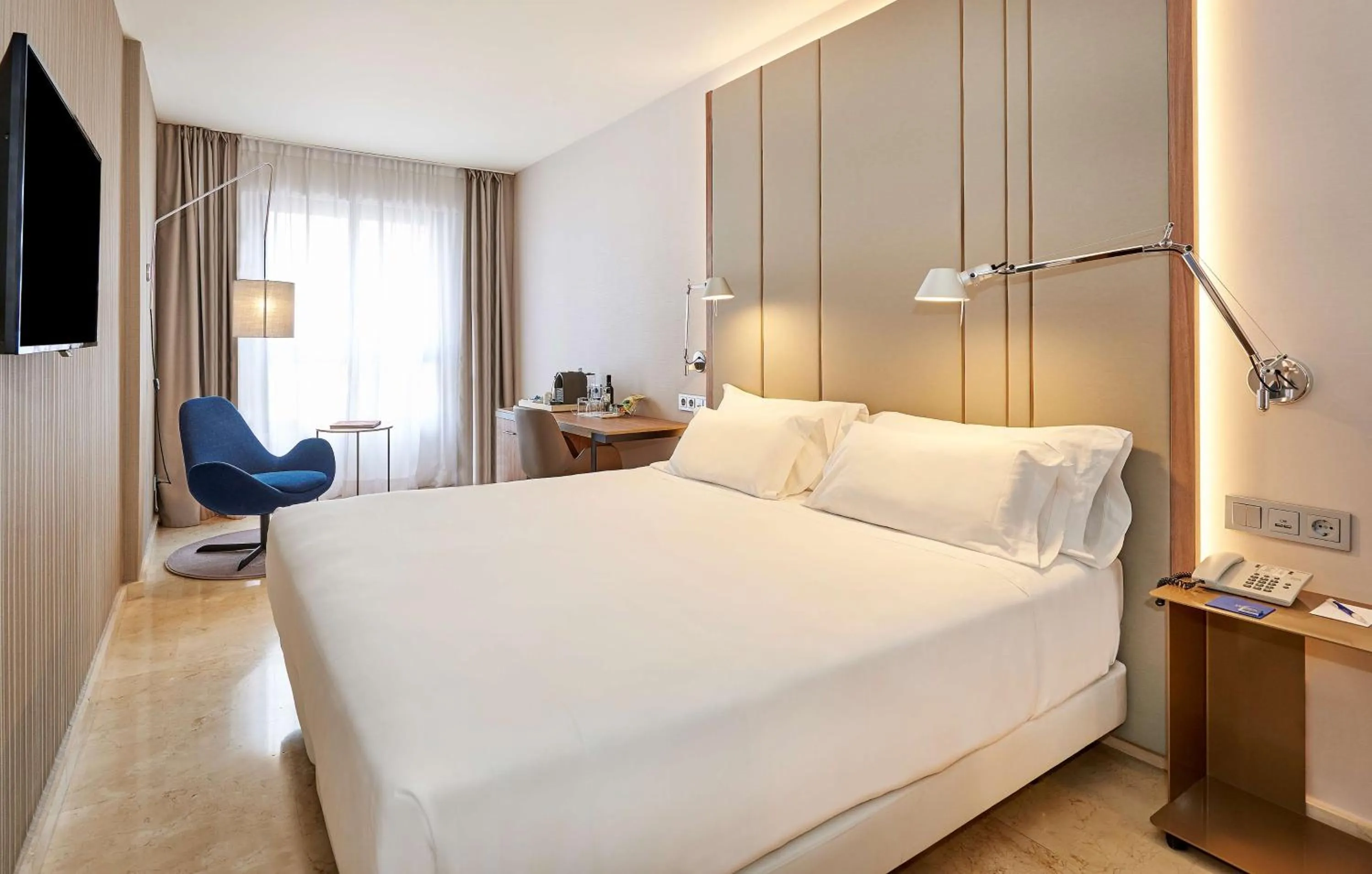 Standard Double or Twin Room in NH Logroño Herencia Rioja