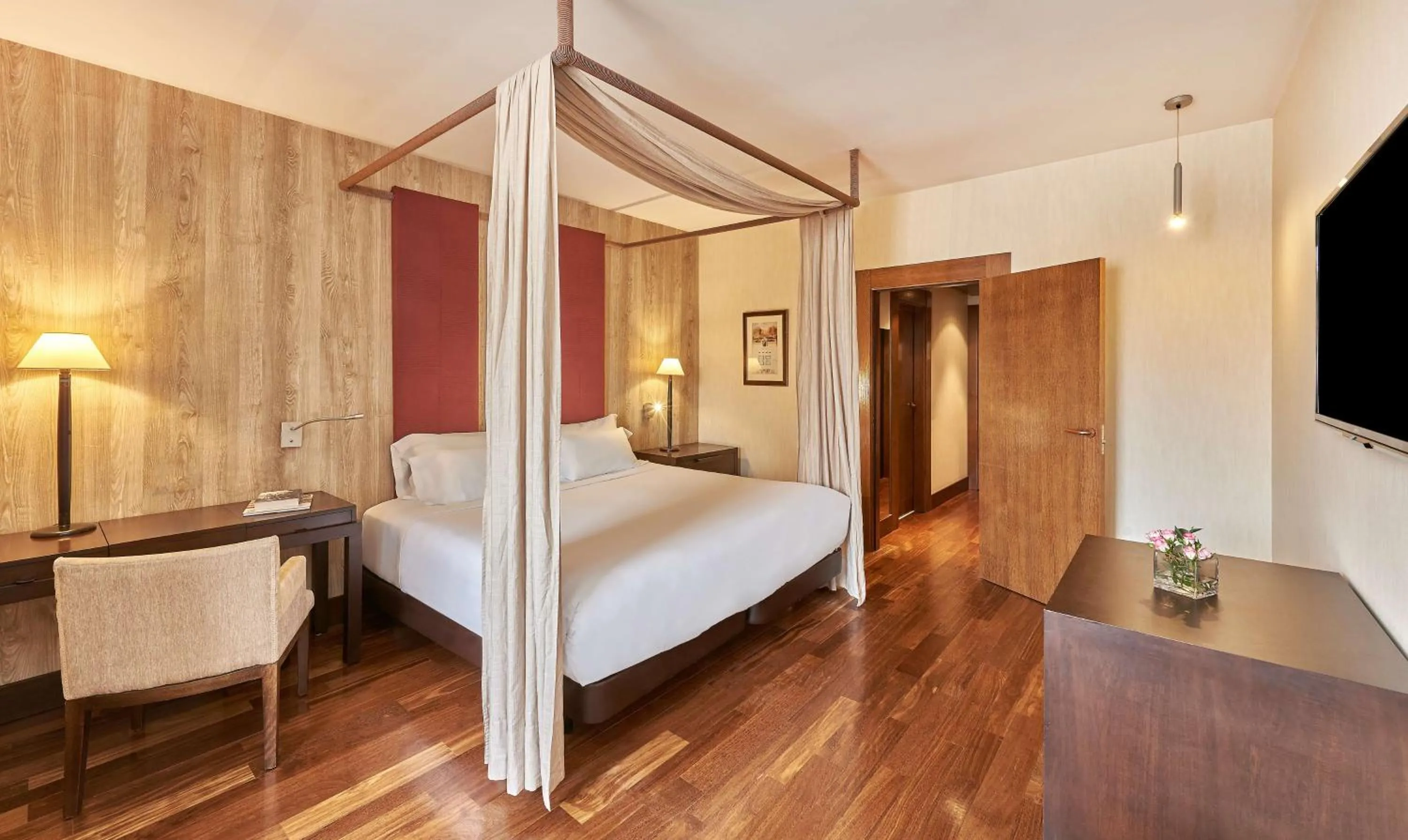Superior Double or Twin Room in NH Collection Palacio de Burgos