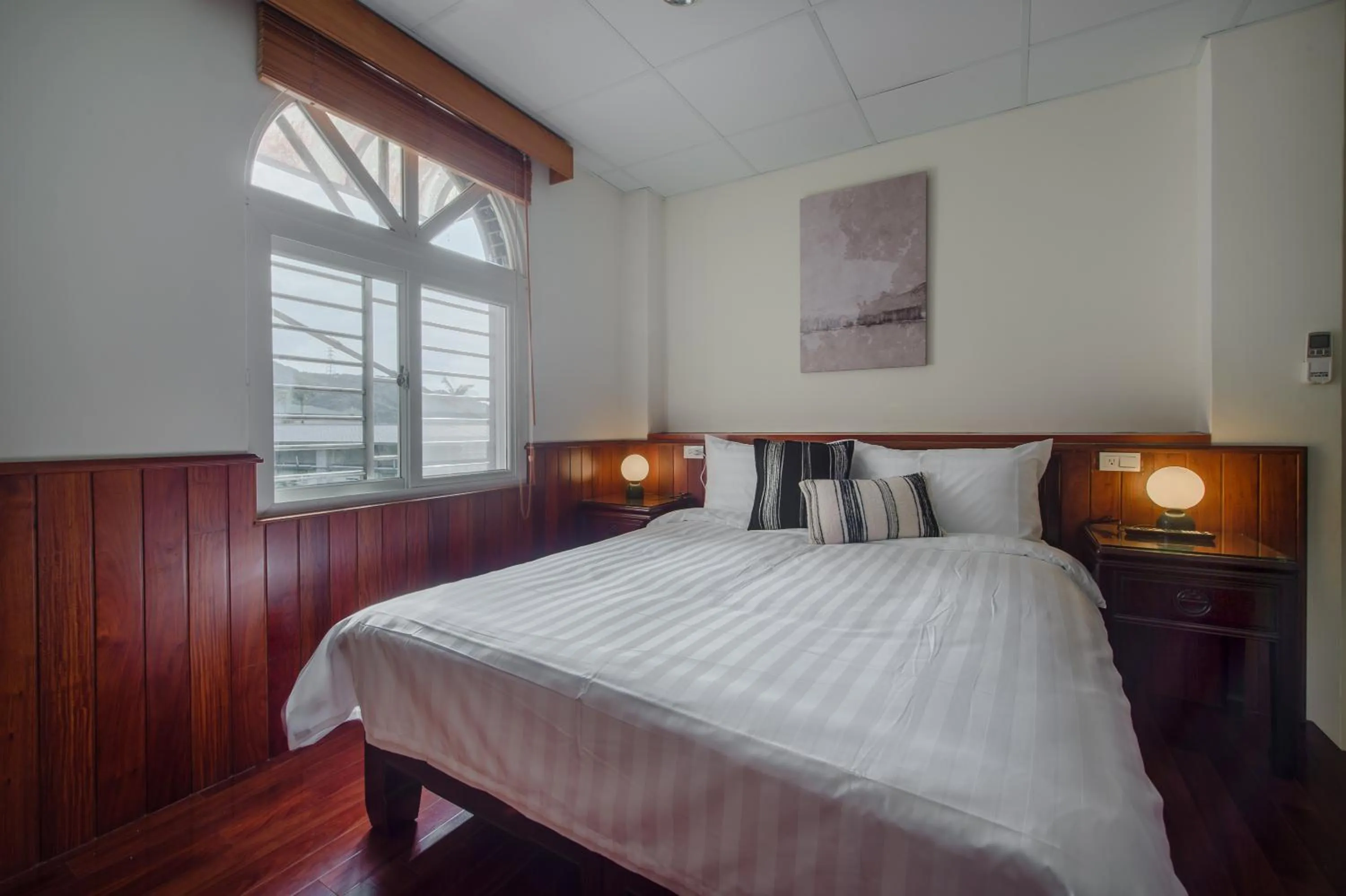 Double Room with Street View in Jiufen The Dragon B&B