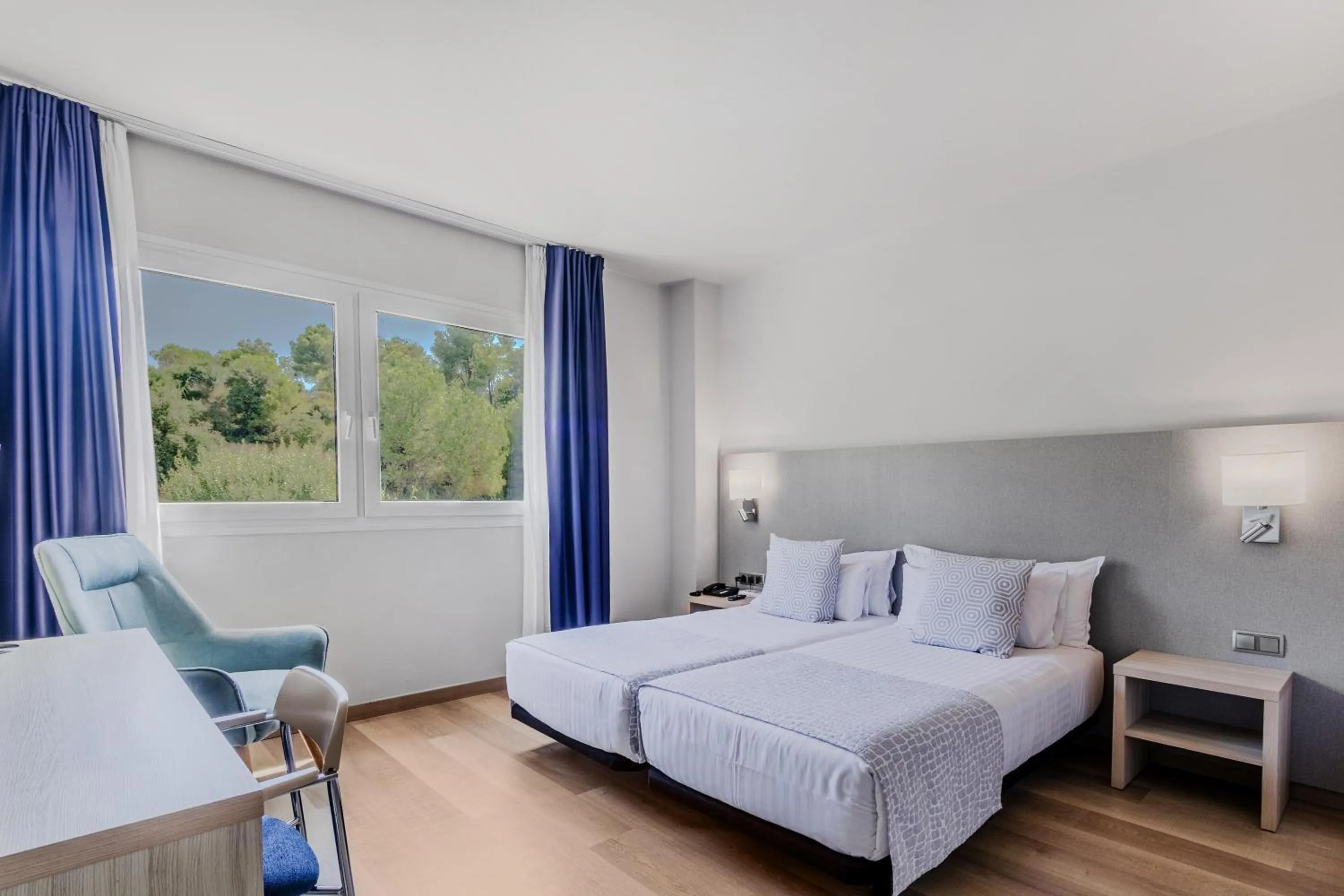 Executive Twin Room in Augusta Barcelona Vallès