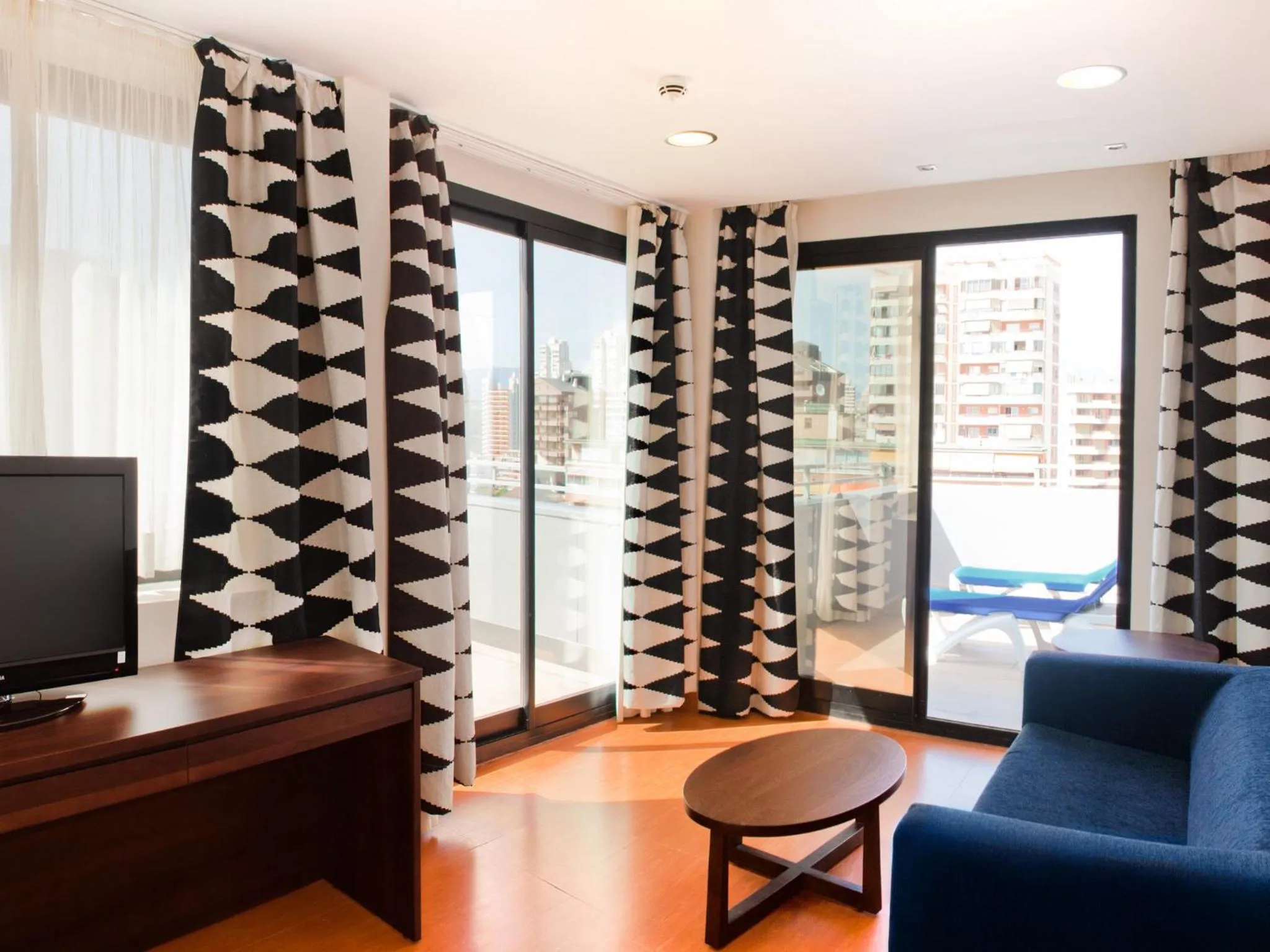 Family Room (2 Adults + 3 Children) in Magic Aqua Rock Gardens