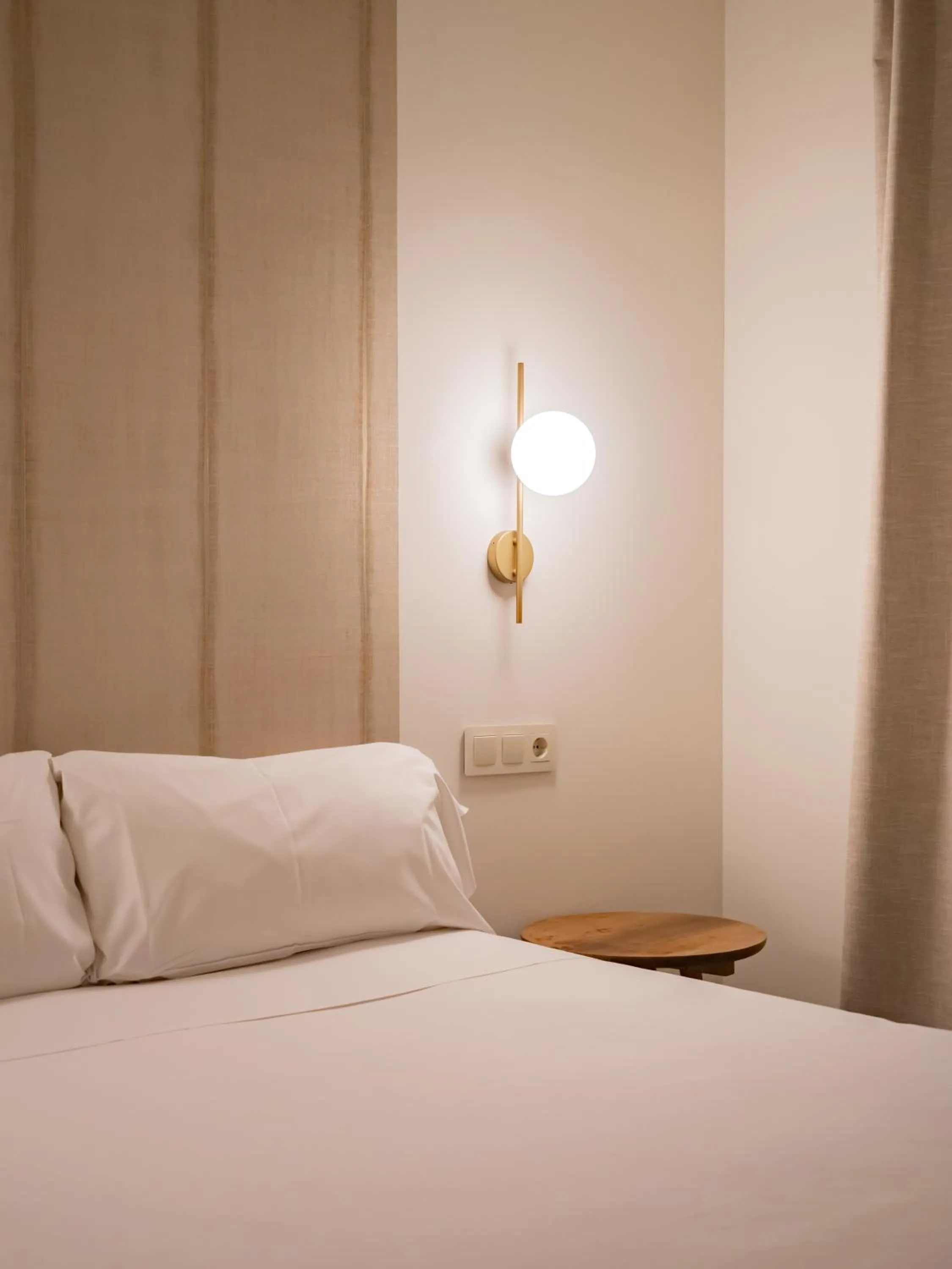 Matrimonio Casual - single occupancy in Hotel Oriente