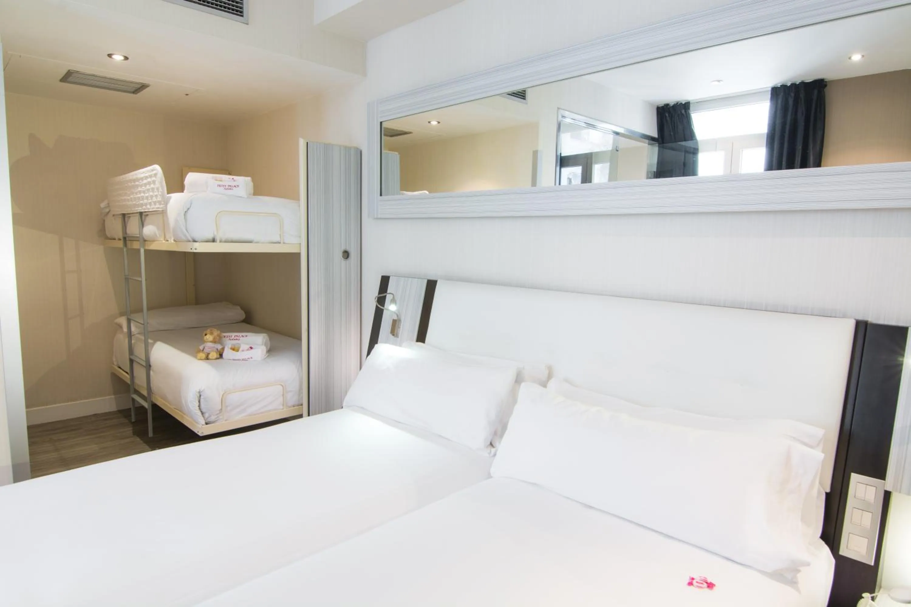 Quadruple Room (4 Adults) in Petit Palace Arenal