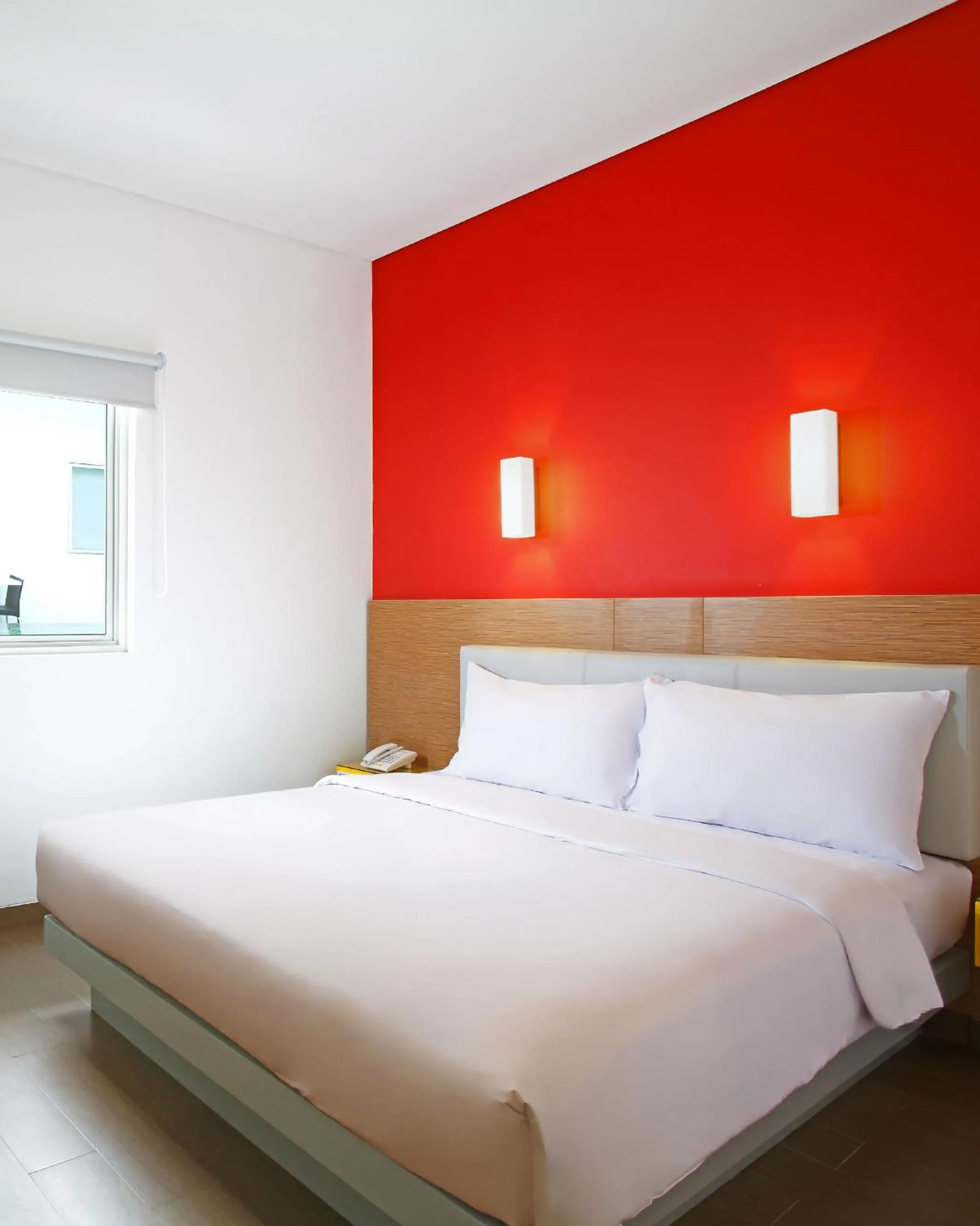 Smart Queen Room in Amaris Hotel Sunset Road - Bali