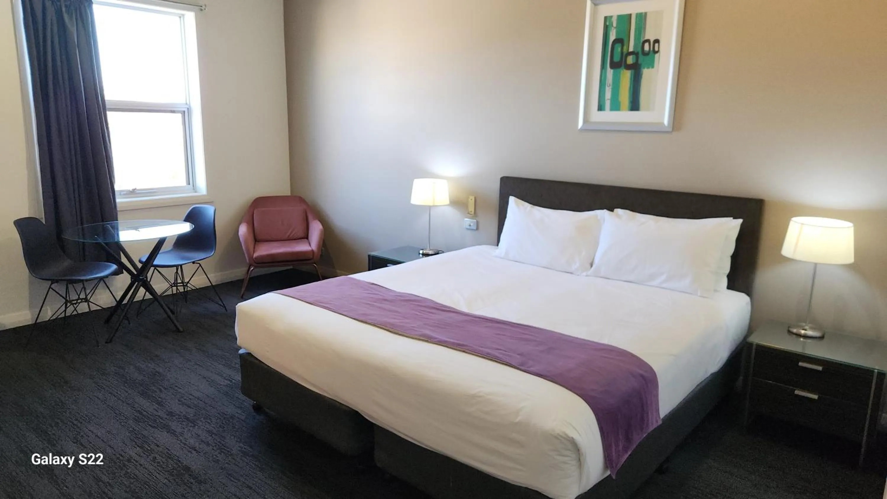 Deluxe King Room in The Grand Motel