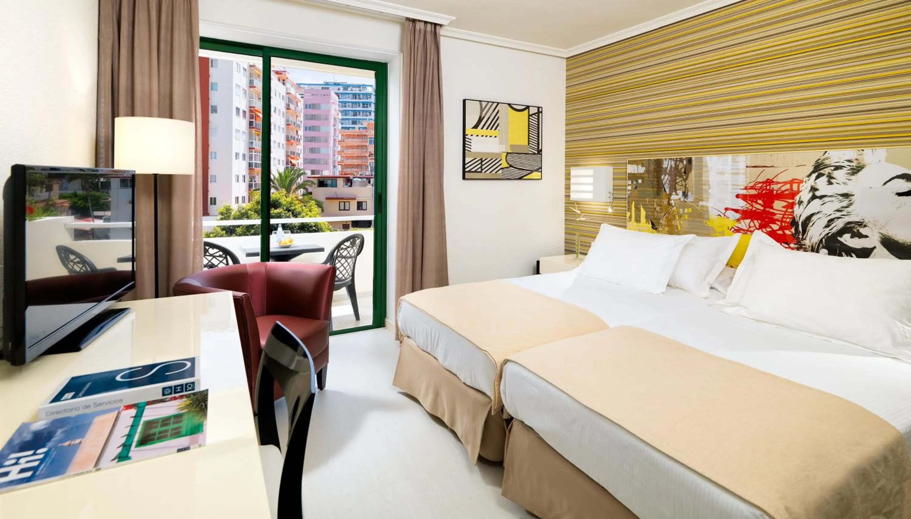 Twin Room in H10 Tenerife Playa