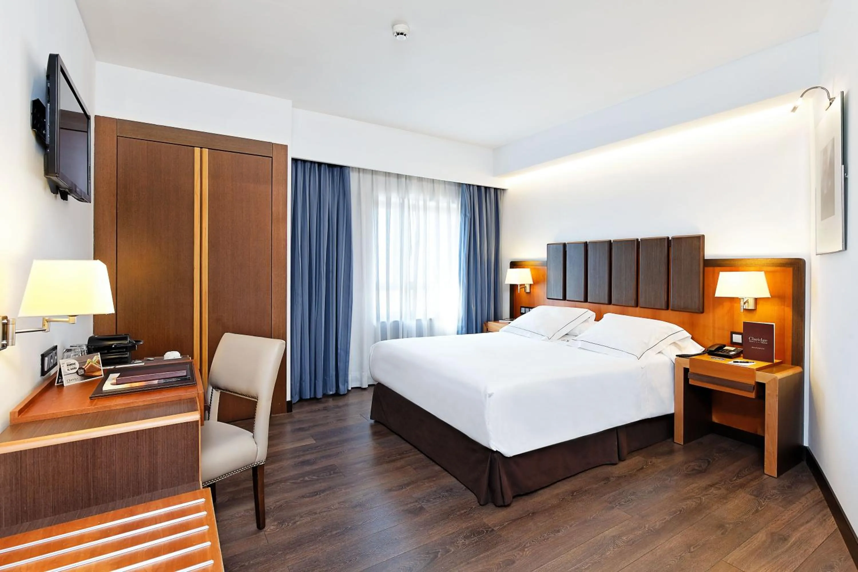 Double or Twin Room in Claridge Madrid