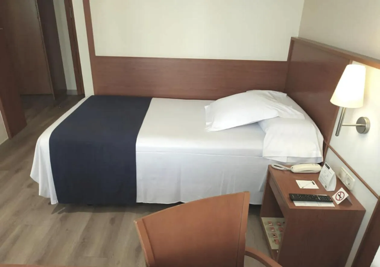 Single Room in Hotel RH Sorolla Centro