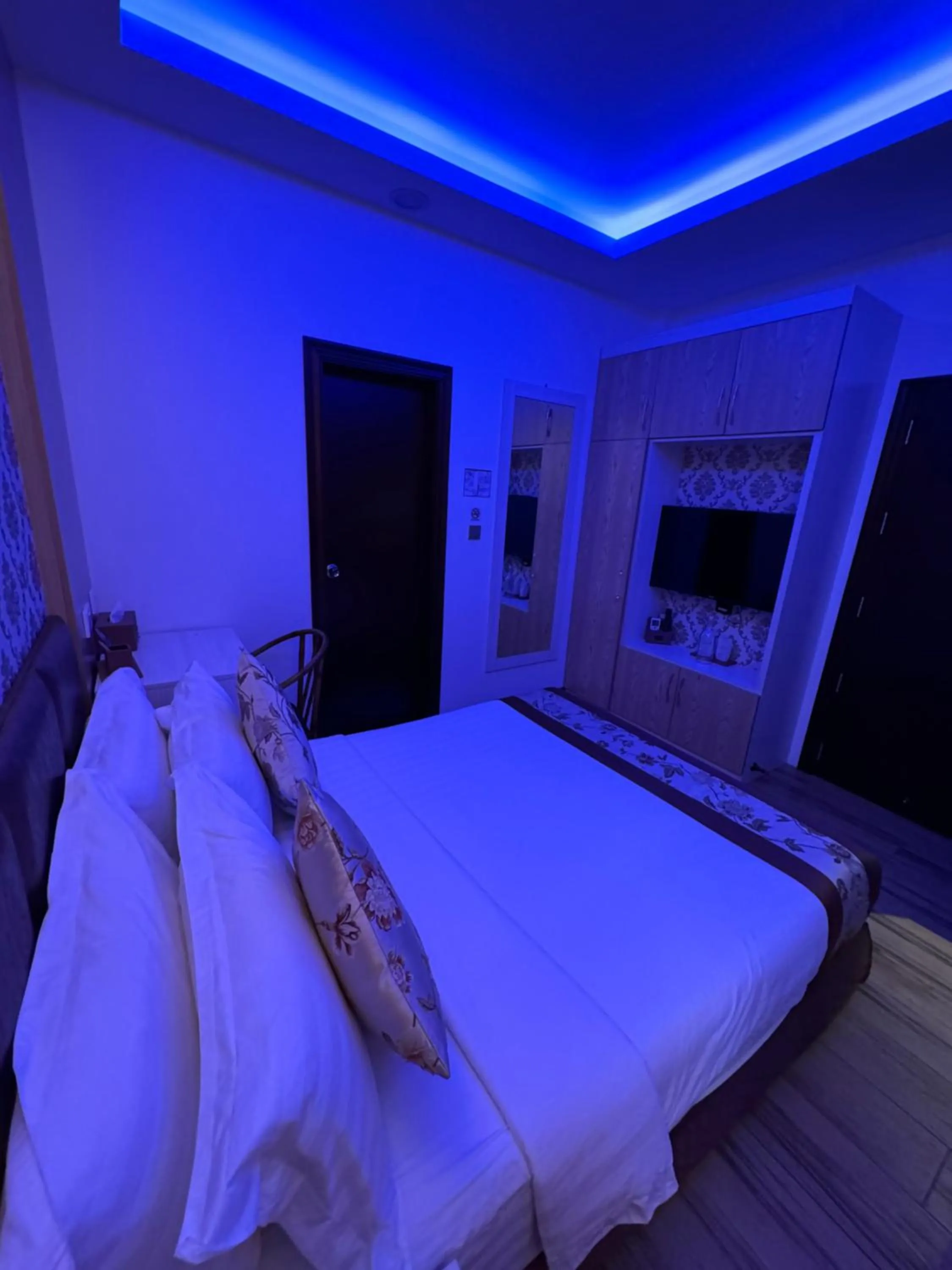 Superior Queen Room (Free Return Airport Transfer and 10% off on Food & Beverage) in Summer Beach Maldives