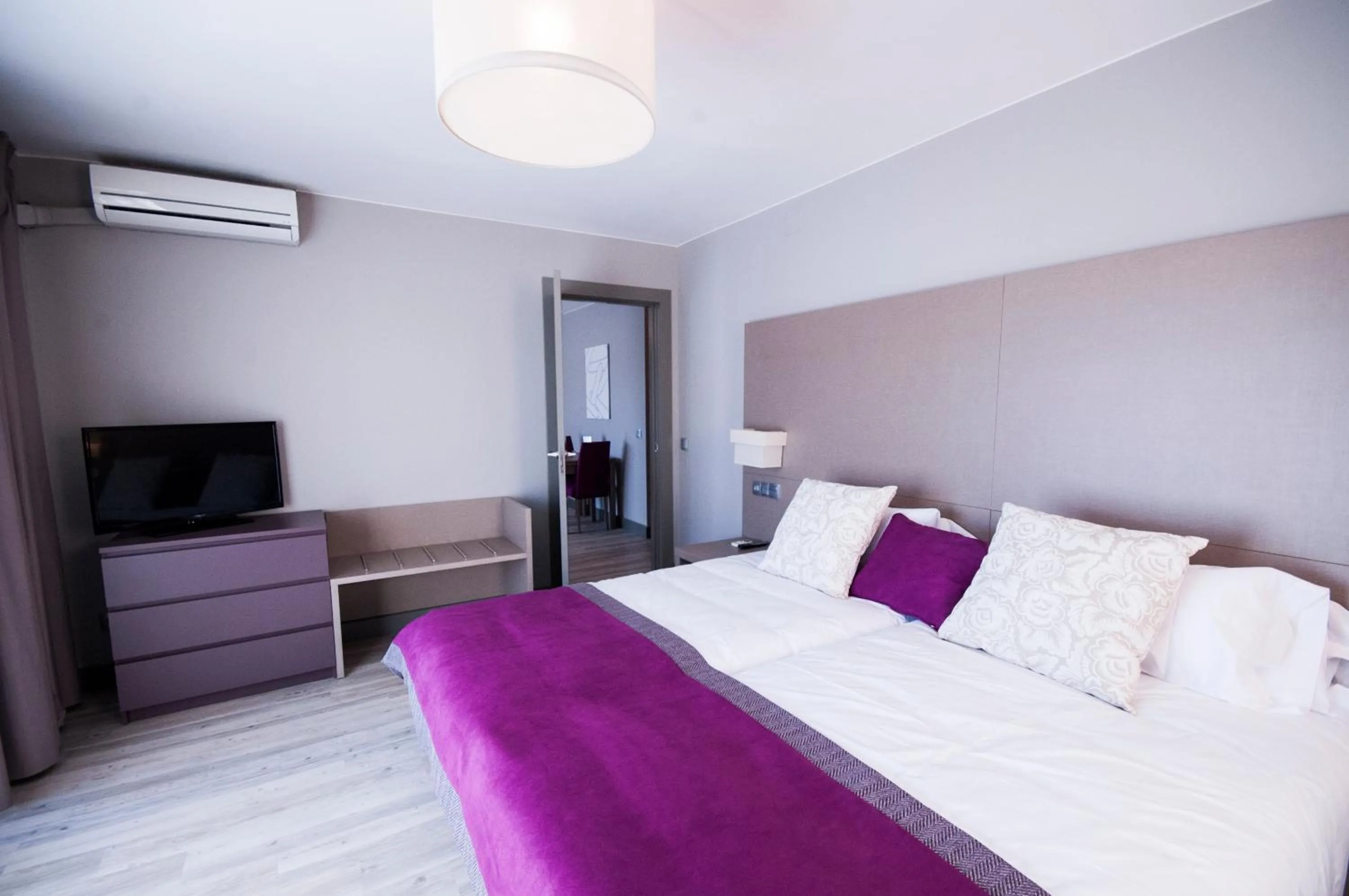 Superior One-Bedroom Apartment in Hotel El Faro Marbella