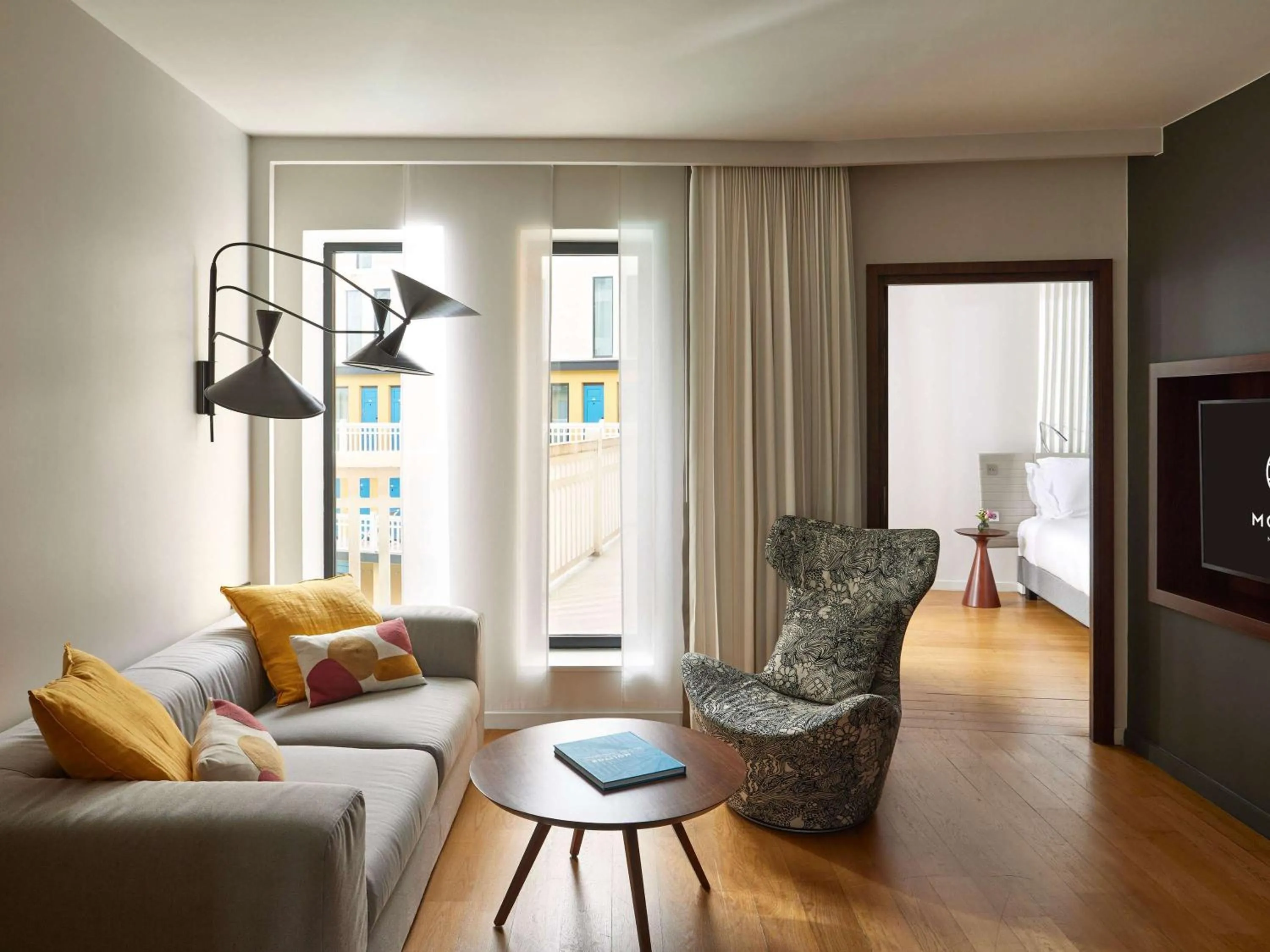 Pool Suite with Balcony - Pool View in Molitor Hotel & Spa Paris - MGallery Collection